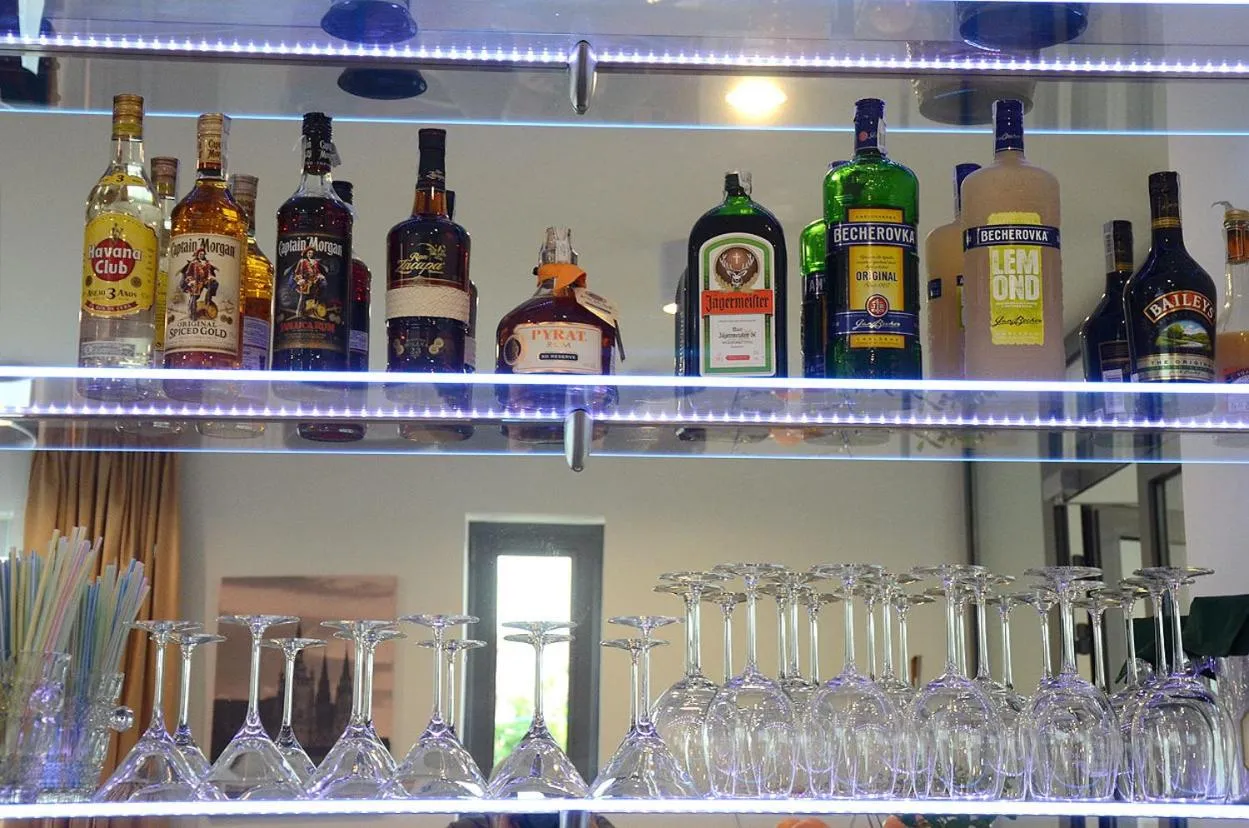 Food and drinks in Hotel Bélier