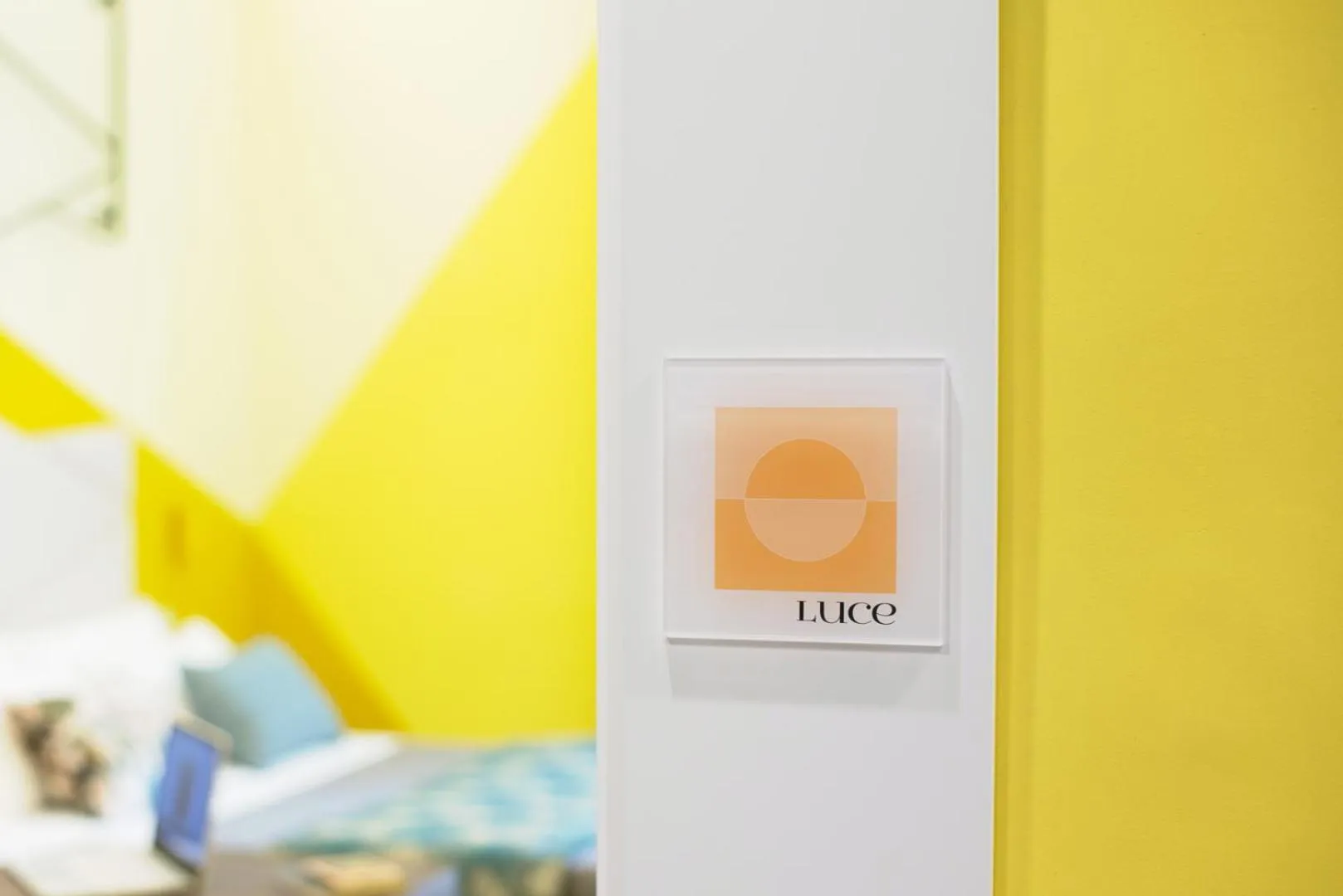 Logo/Certificate/Sign in Mediterra