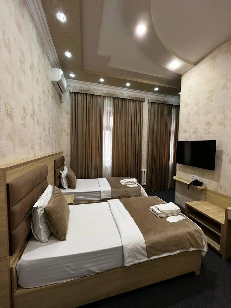 Twin Room - single occupancy in Shosh Palace Twin Room - single occupancy in Shosh Palace