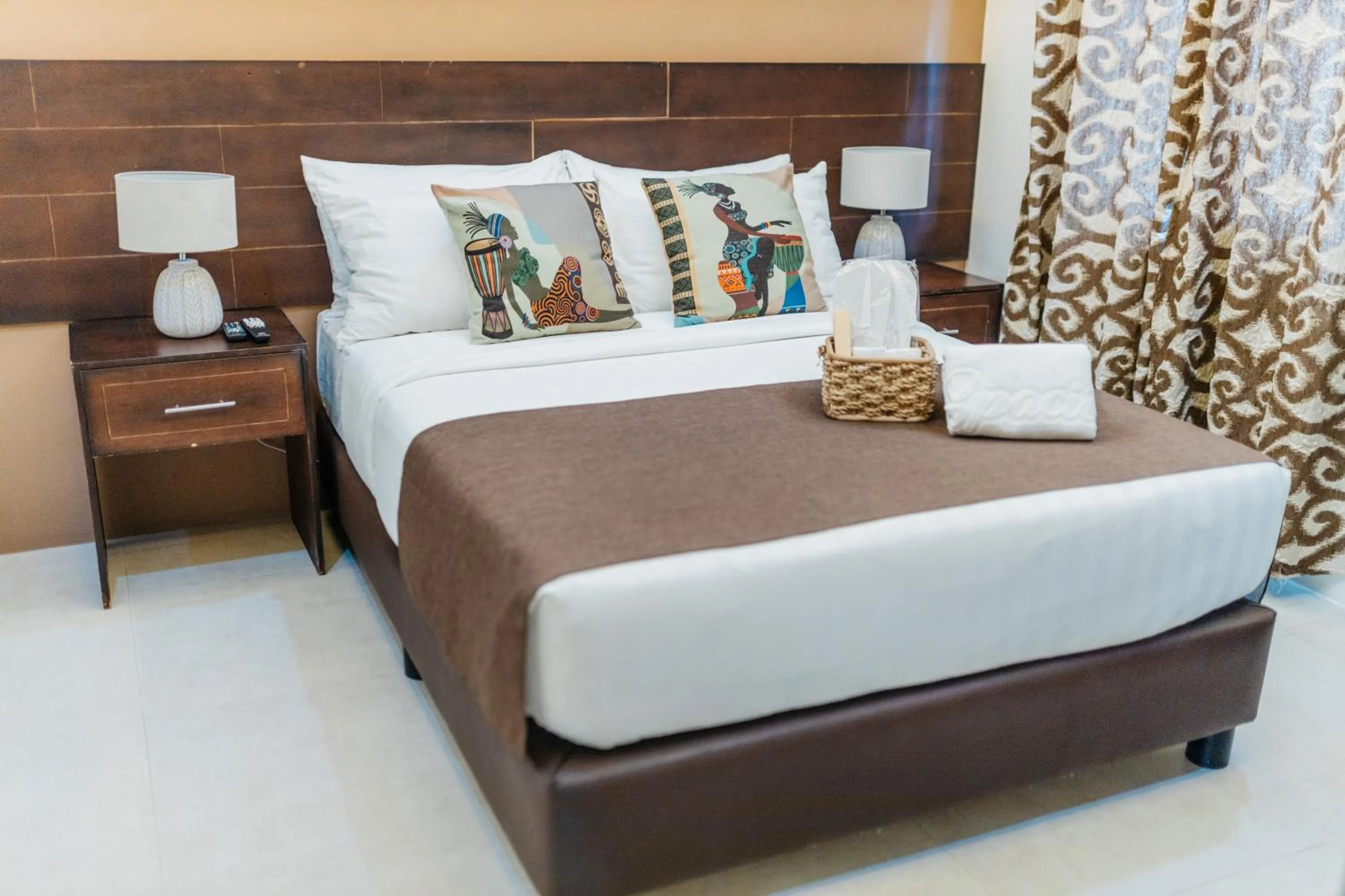 Bed in Spacio Caliraya Bed & Breakfast