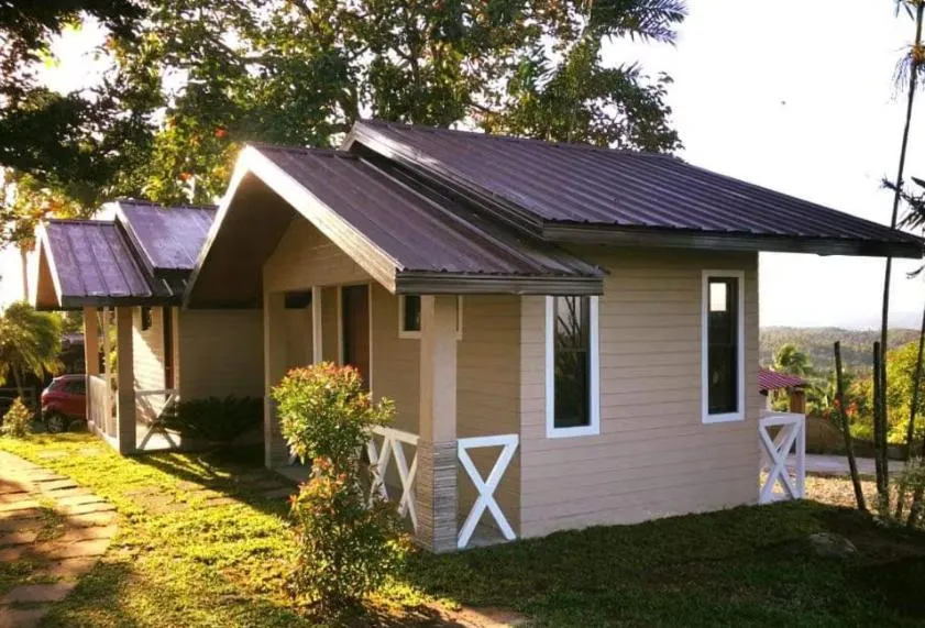 Property building in Spacio Caliraya Bed & Breakfast