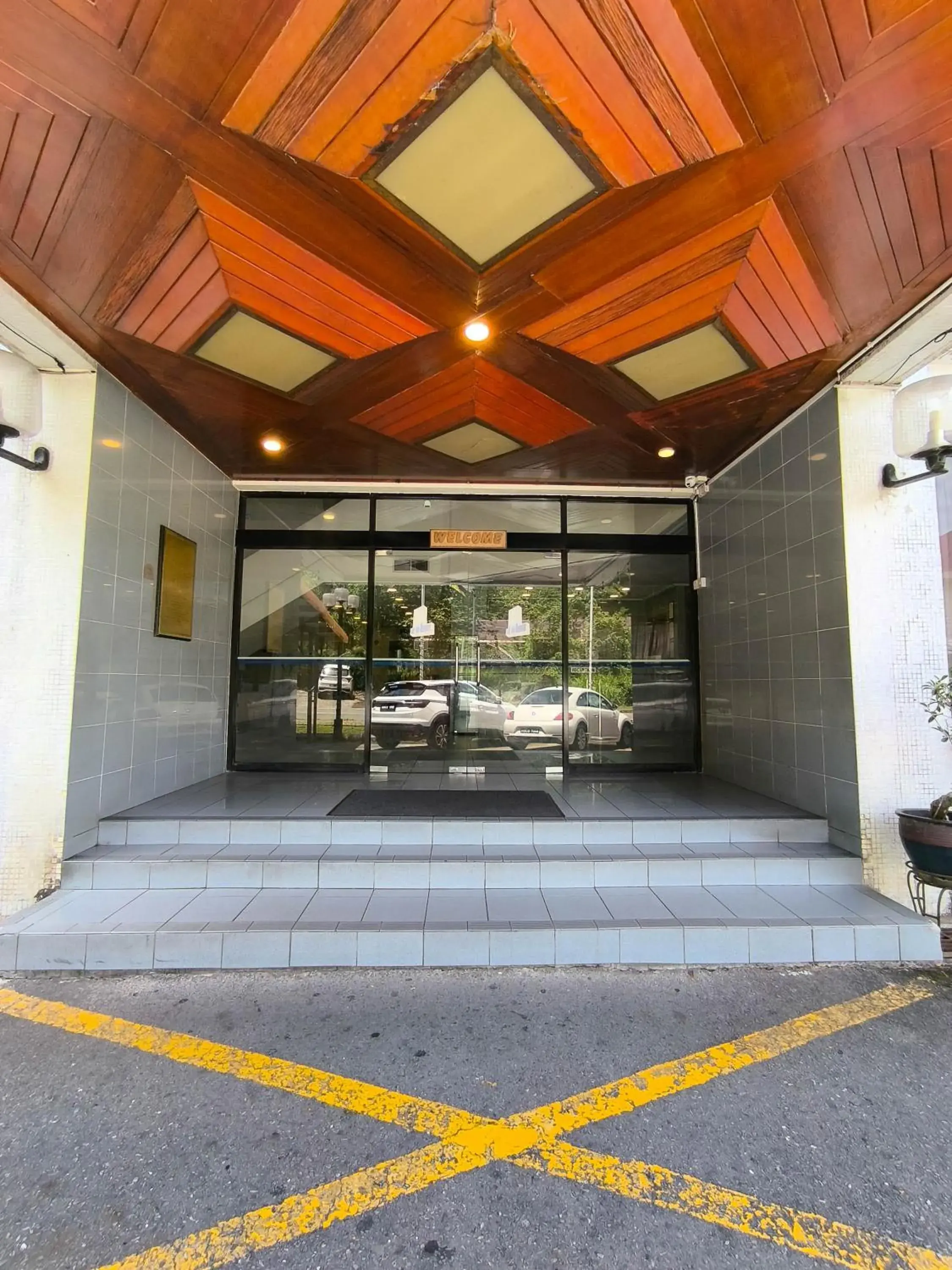 Facade/entrance in Jubilee Hotel Facade/entrance in Jubilee Hotel