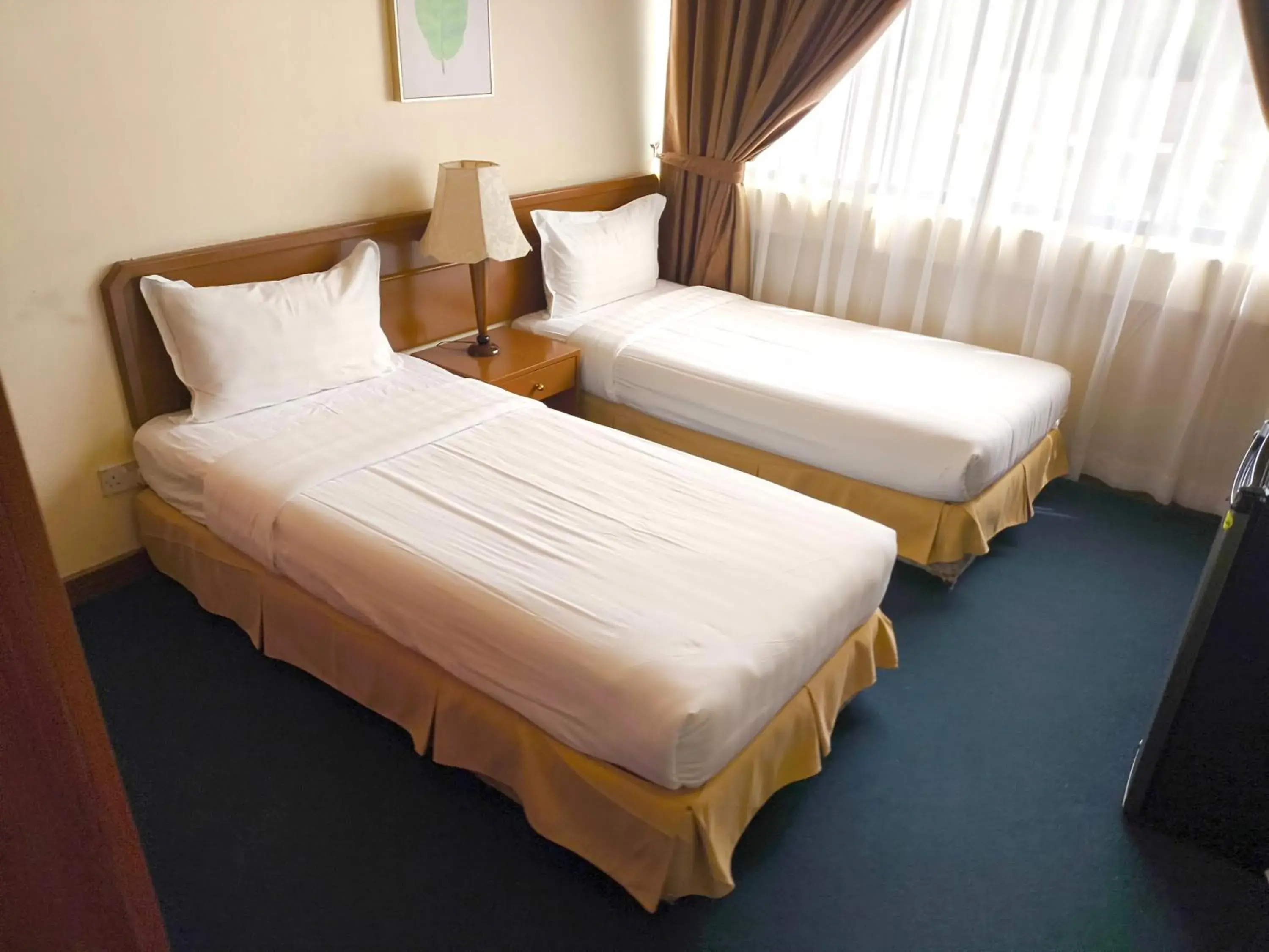 Bedroom, Bed in Jubilee Hotel Bedroom, Bed in Jubilee Hotel