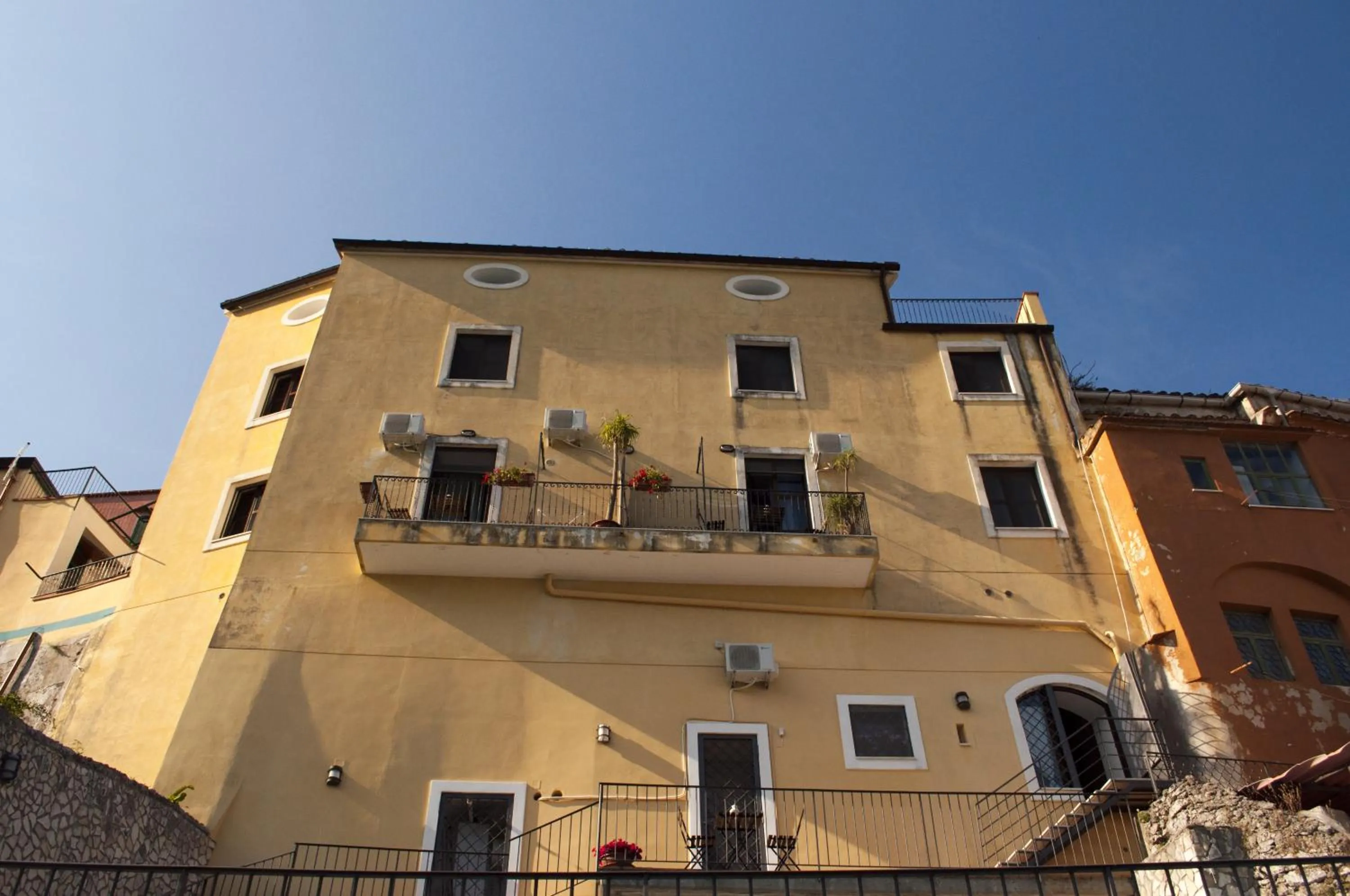 Facade/entrance in Residence Zelzar