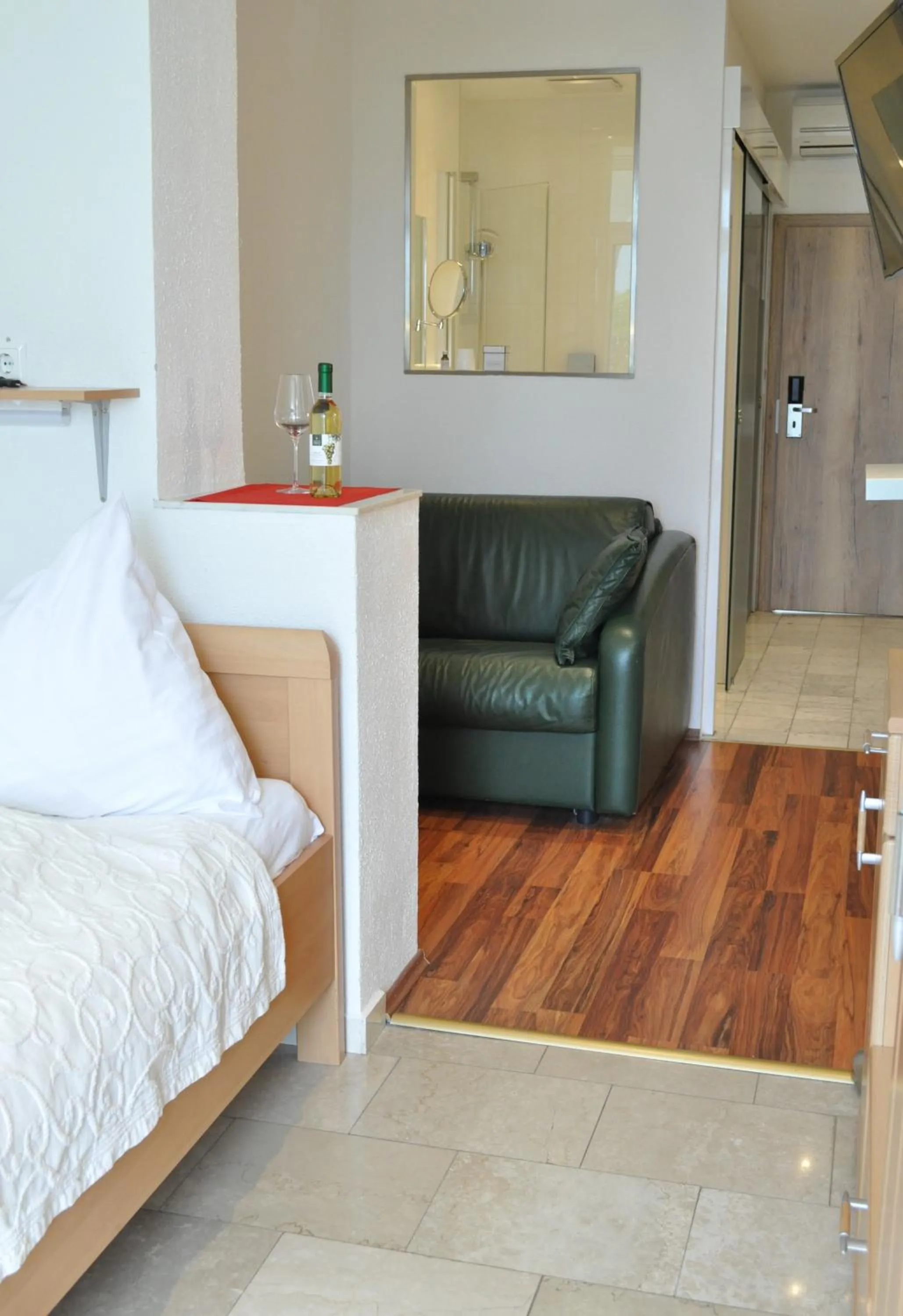 Photo of the whole room, Bed in Seehotel Herlinde