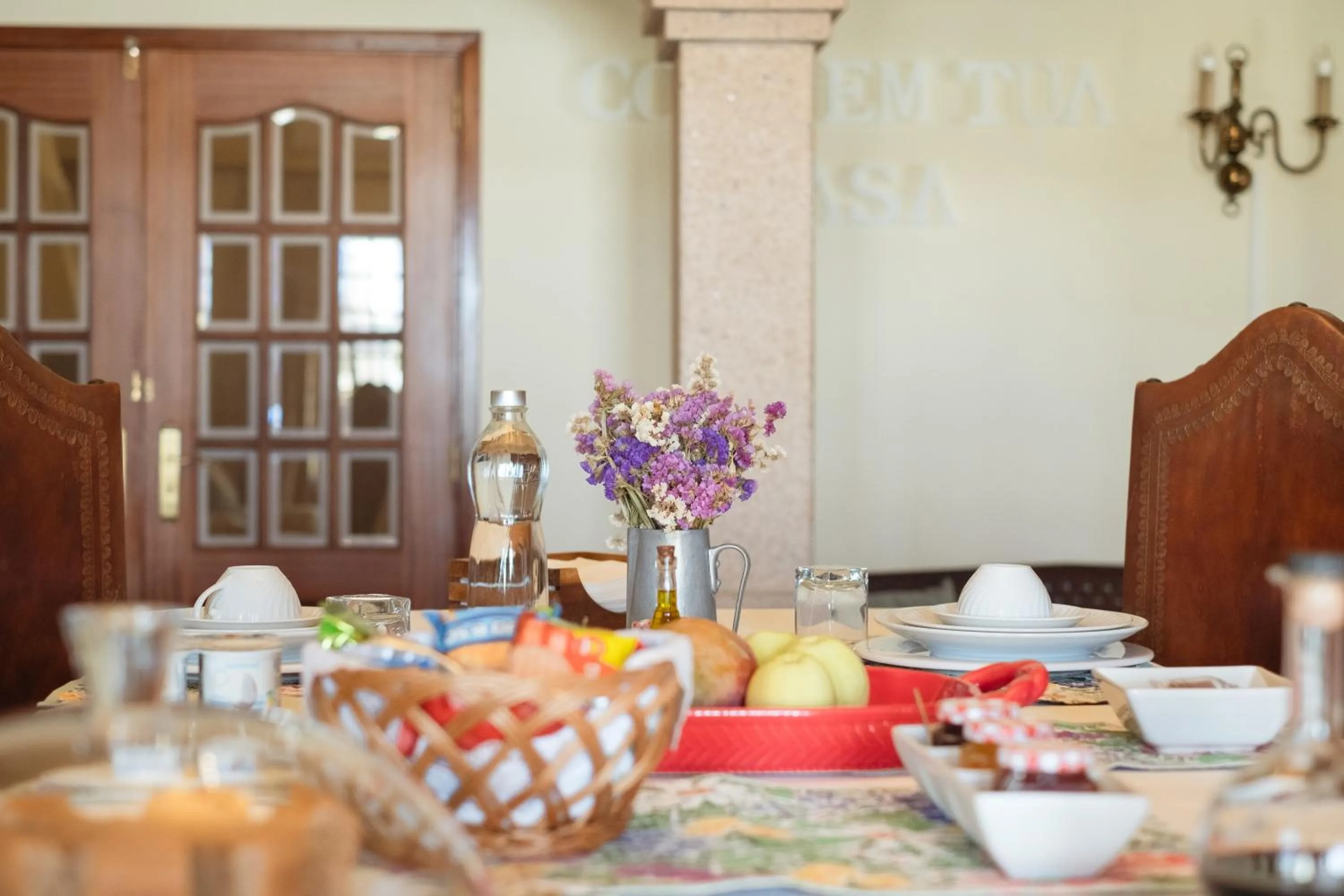 Breakfast in AmendoeirasHouse-SustainableLiving