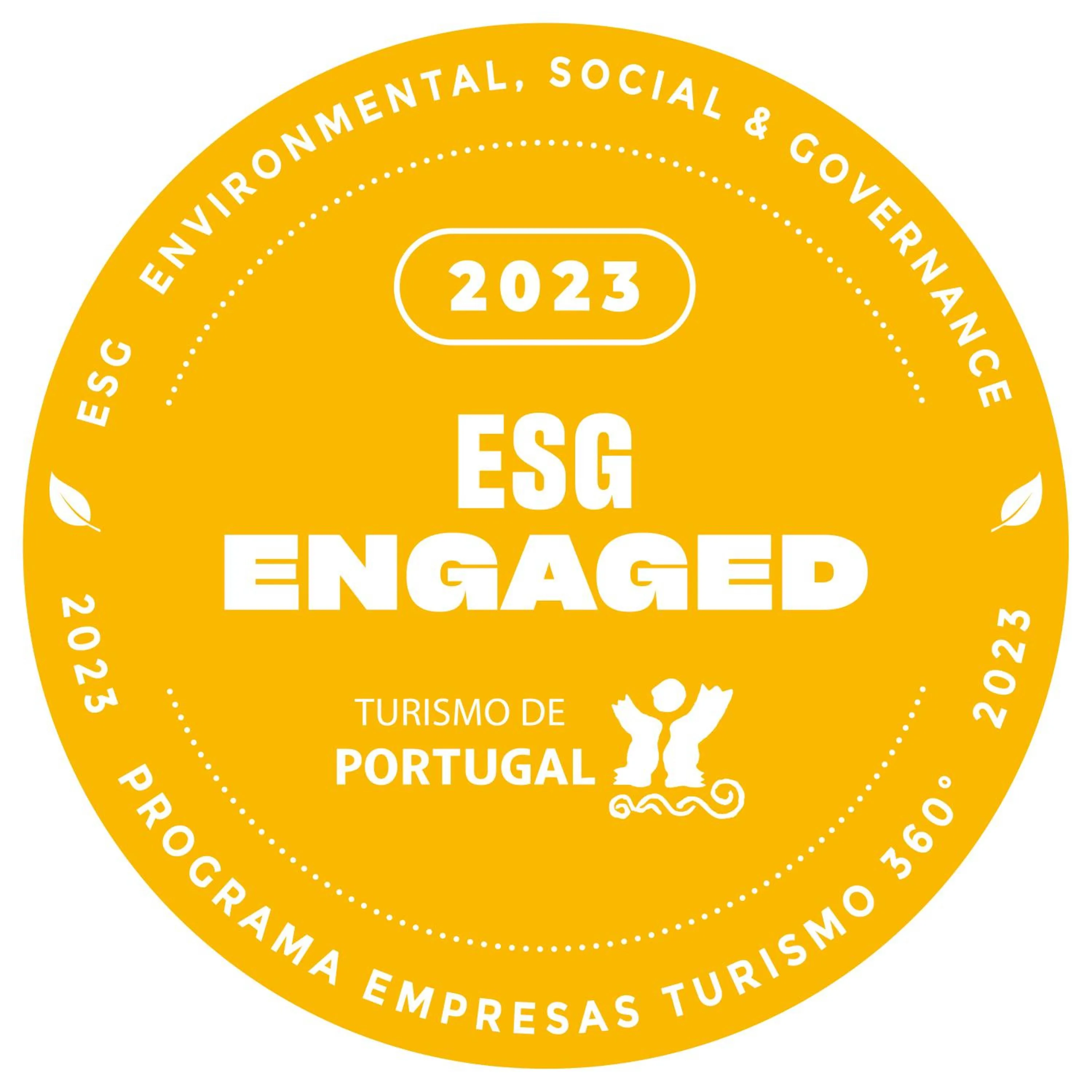 Property building in AmendoeirasHouse-SustainableLiving