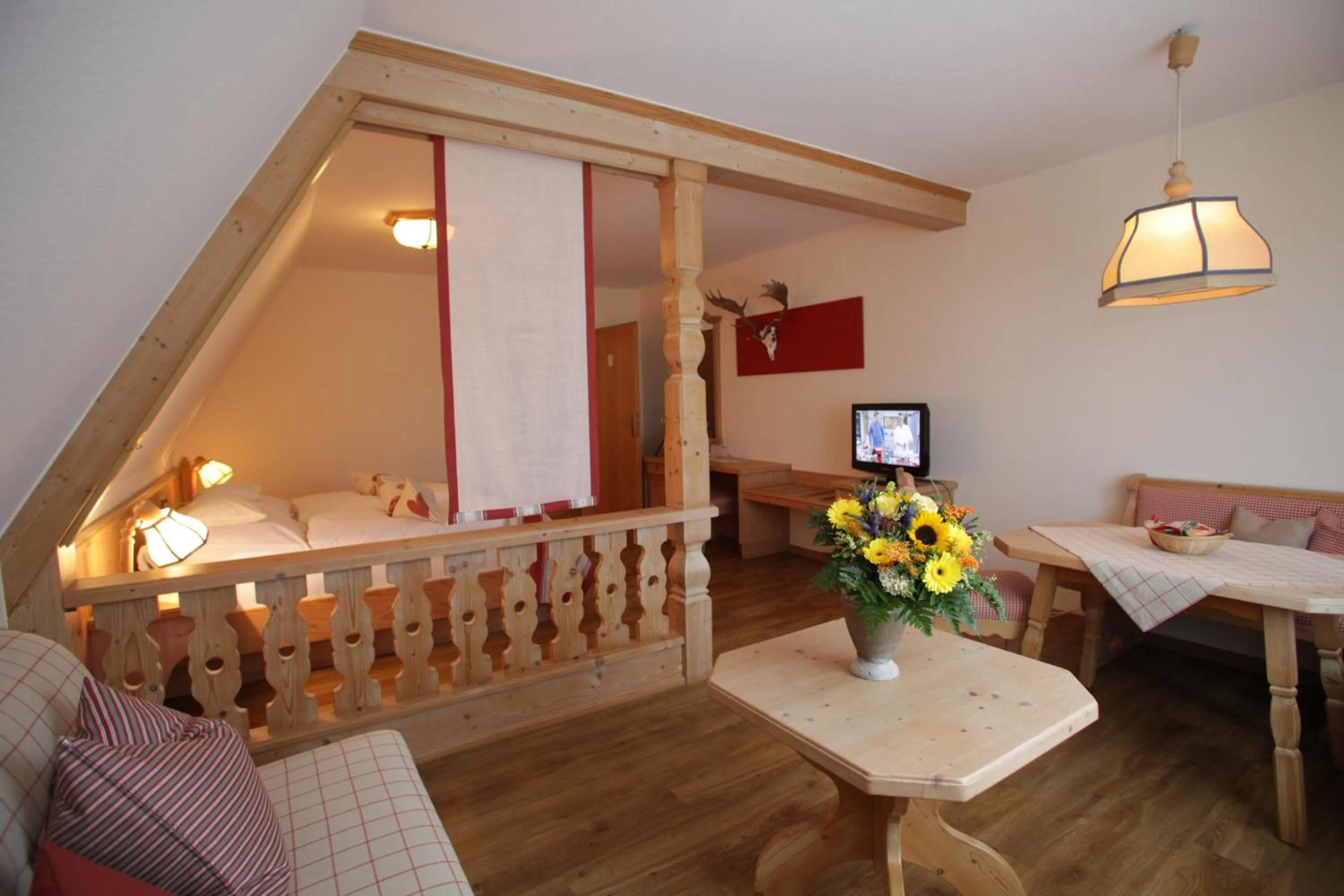 Photo of the whole room in Landidyll Hotel Zum Alten Schloss