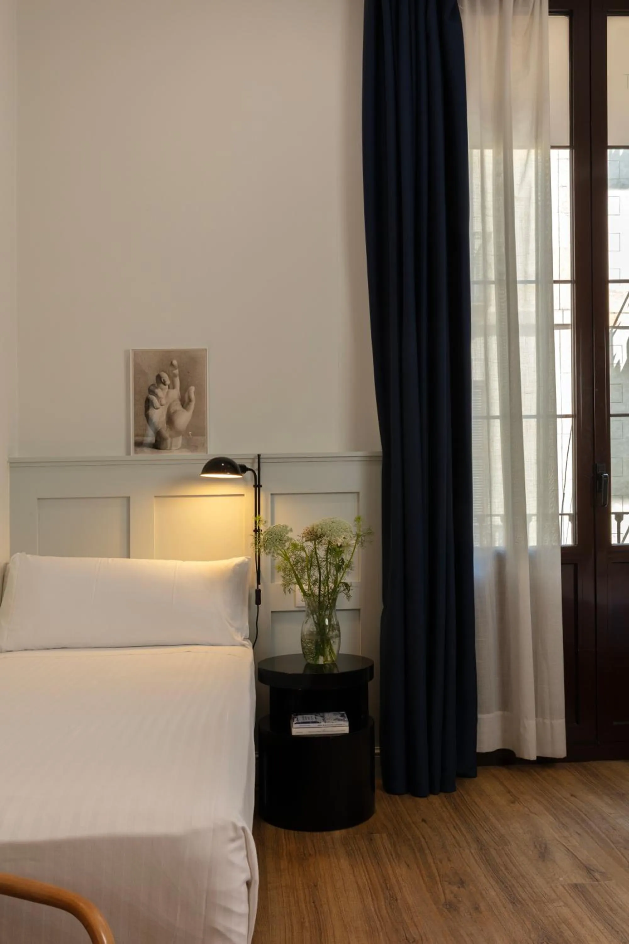 Decorative detail, Bed in Som Nit Born