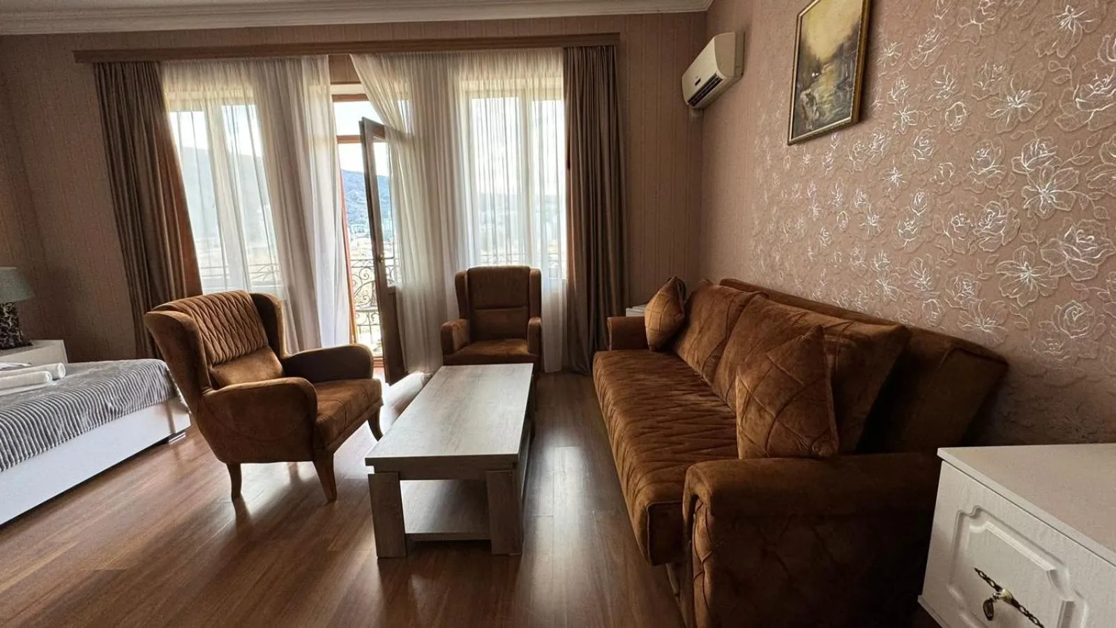 Seating area in Hotel RichI G A