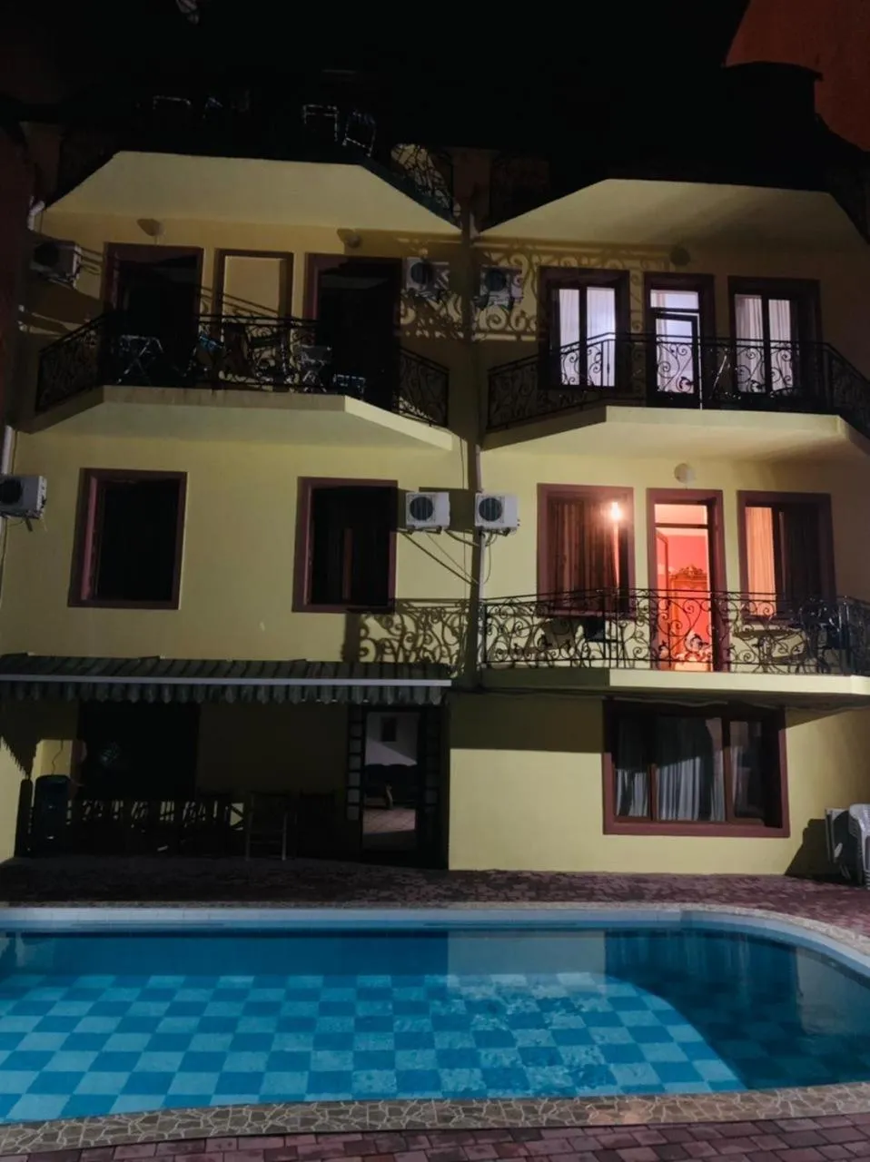 Property building in Hotel RichI G A