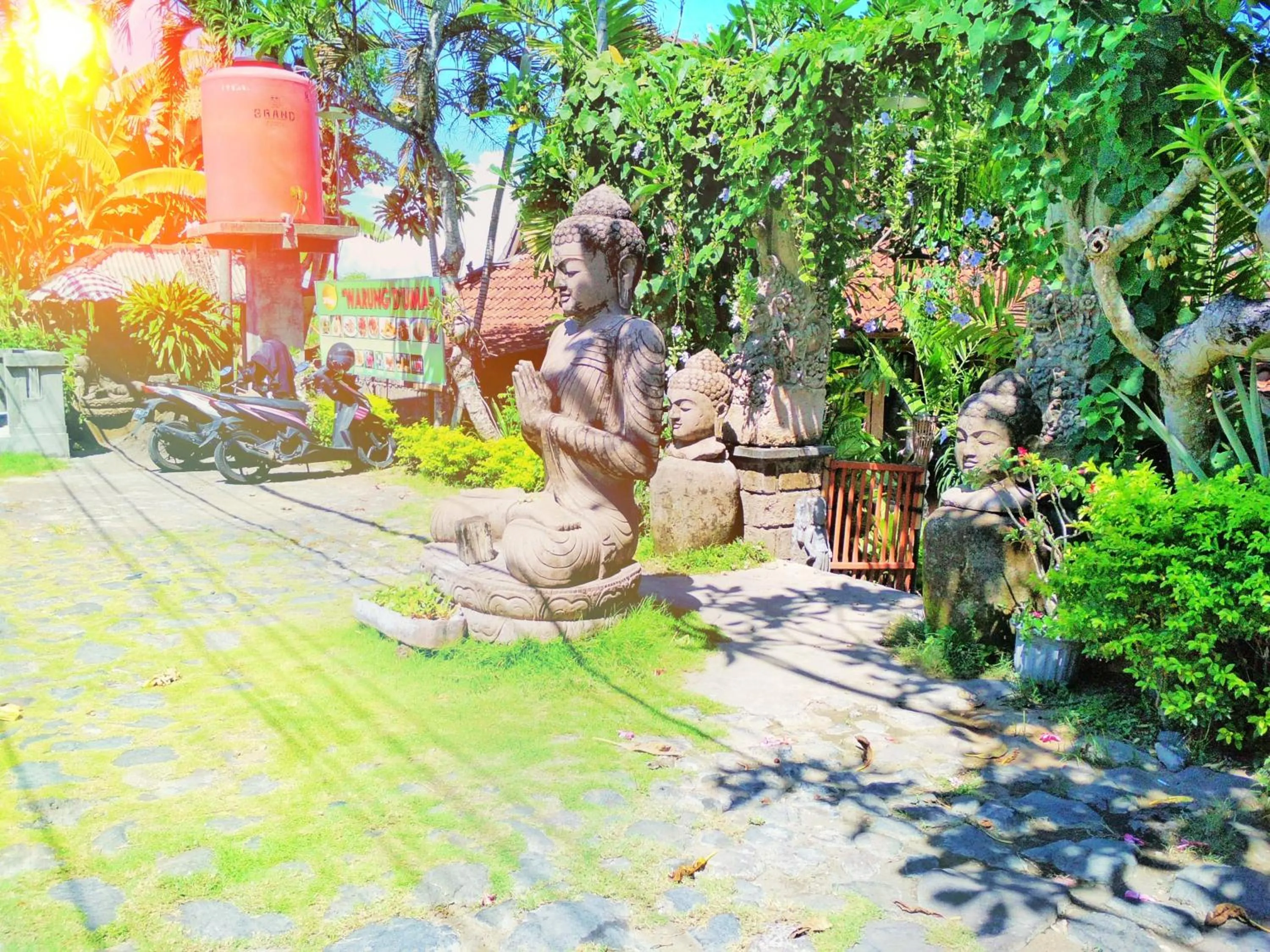 Area and facilities in Bali Eco Living Yoga Healing Meditation and Retreat Center