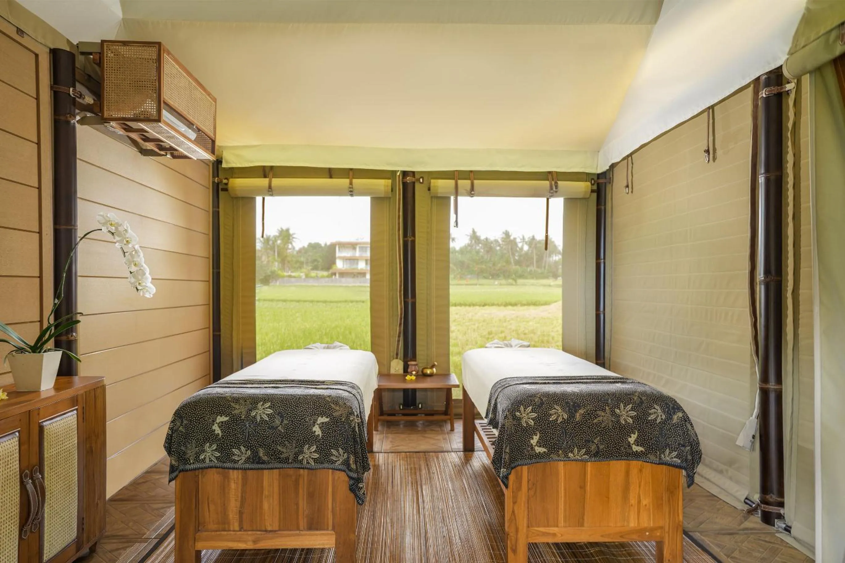 Spa and wellness centre/facilities, Bed in Bali Beach Glamping