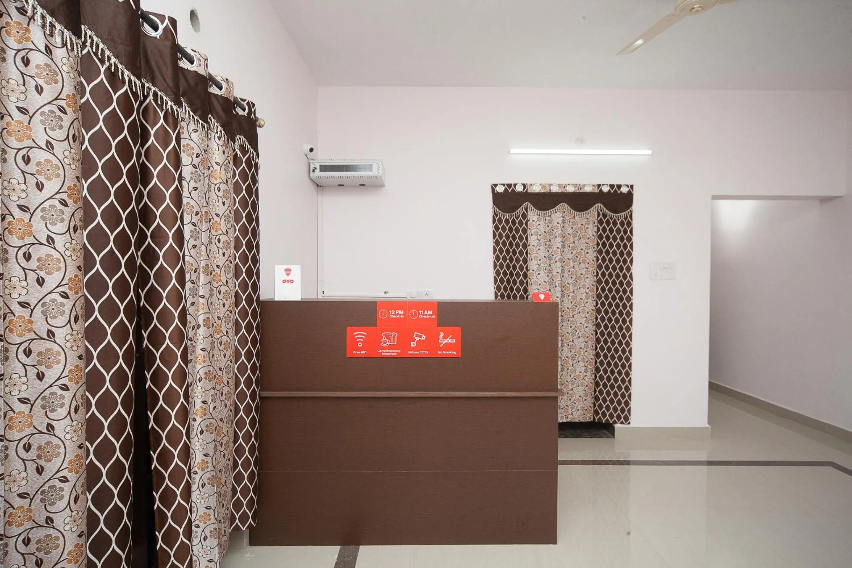 Lobby or reception in Hotel O Kiruba Castle