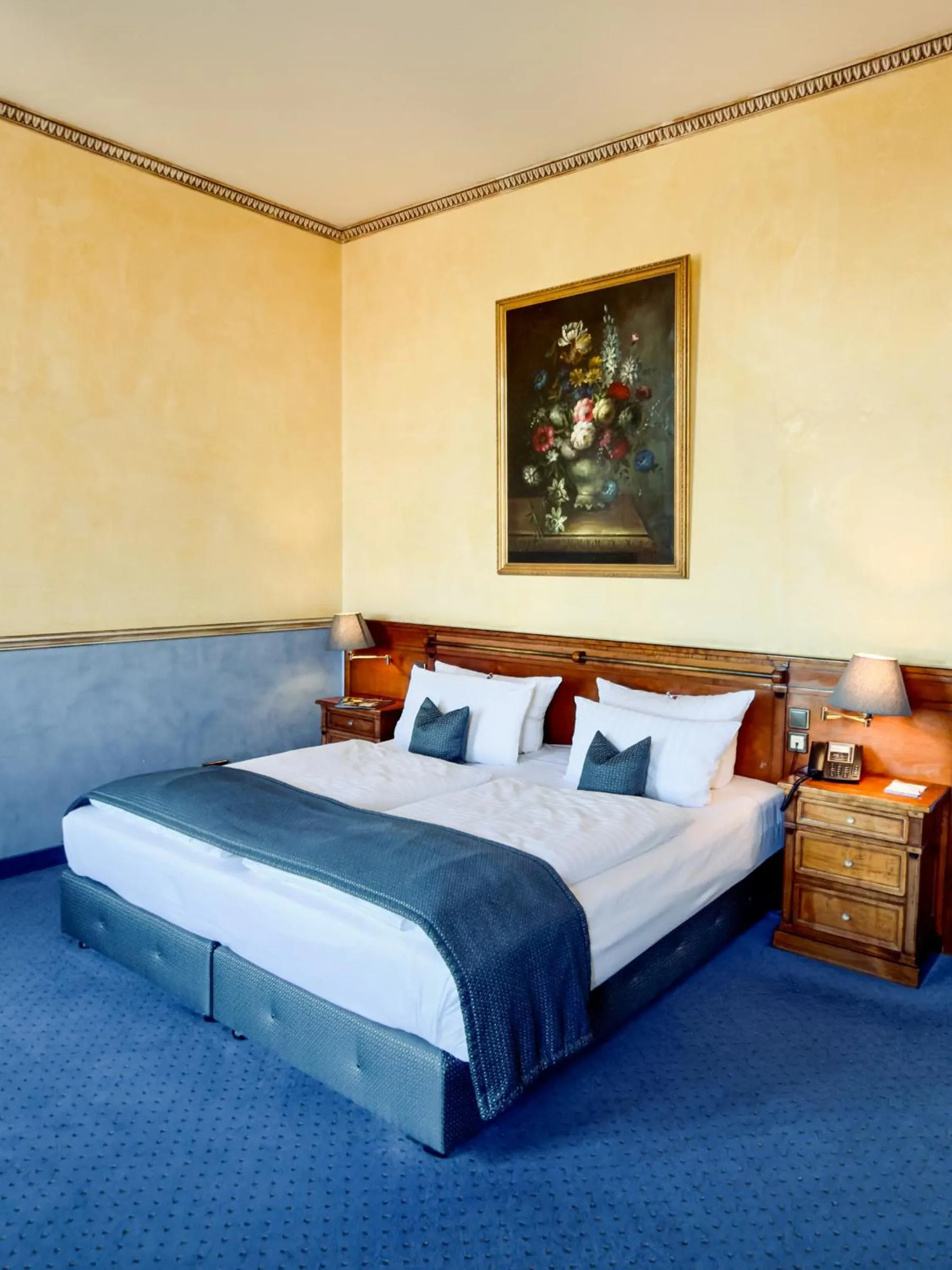 Bed in Hotel am Luisenplatz