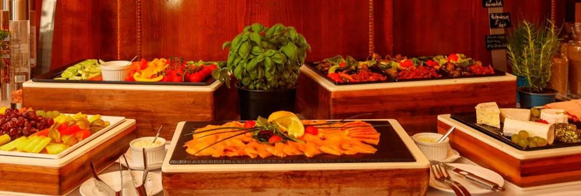 Food and drinks in Hotel am Luisenplatz