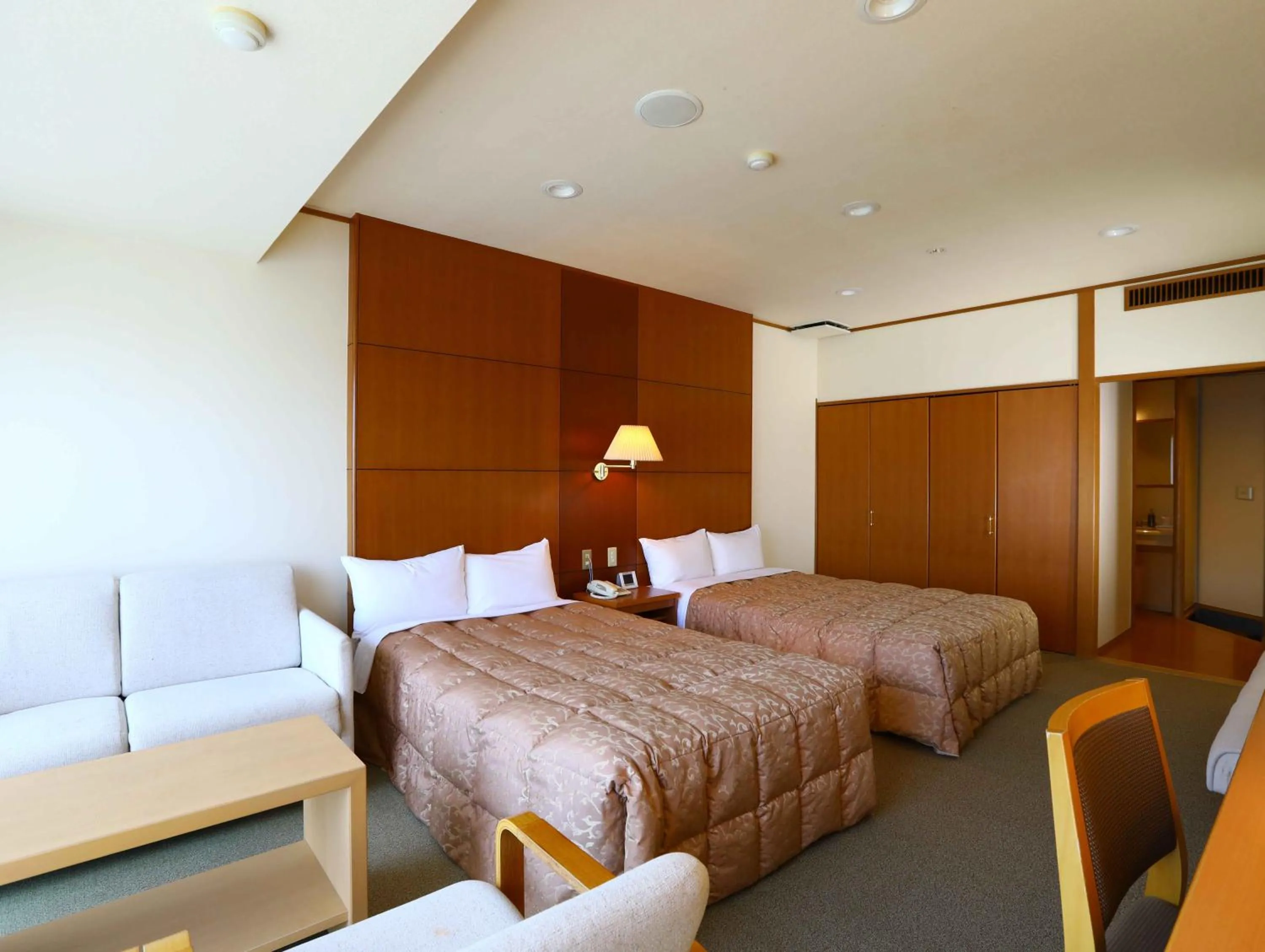 Photo of the whole room, Bed in Yugawara Chiyodasou