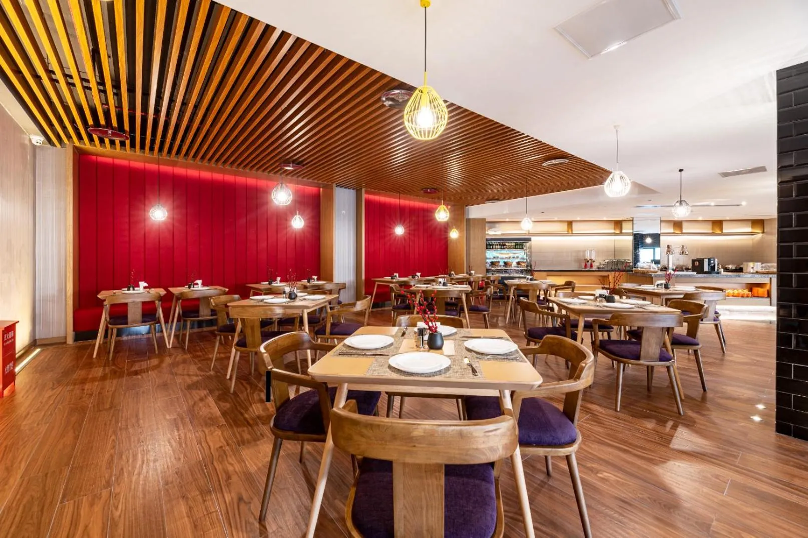 Restaurant/places to eat in Xence hotel near Xiamen Airport & SM Mall