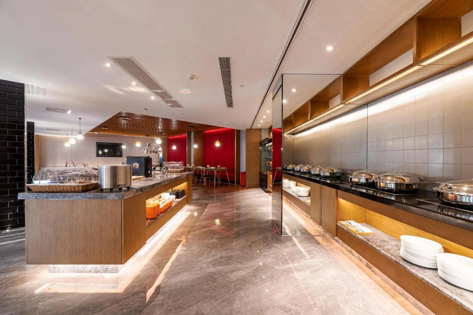 Restaurant/places to eat in Xence hotel near Xiamen Airport & SM Mall