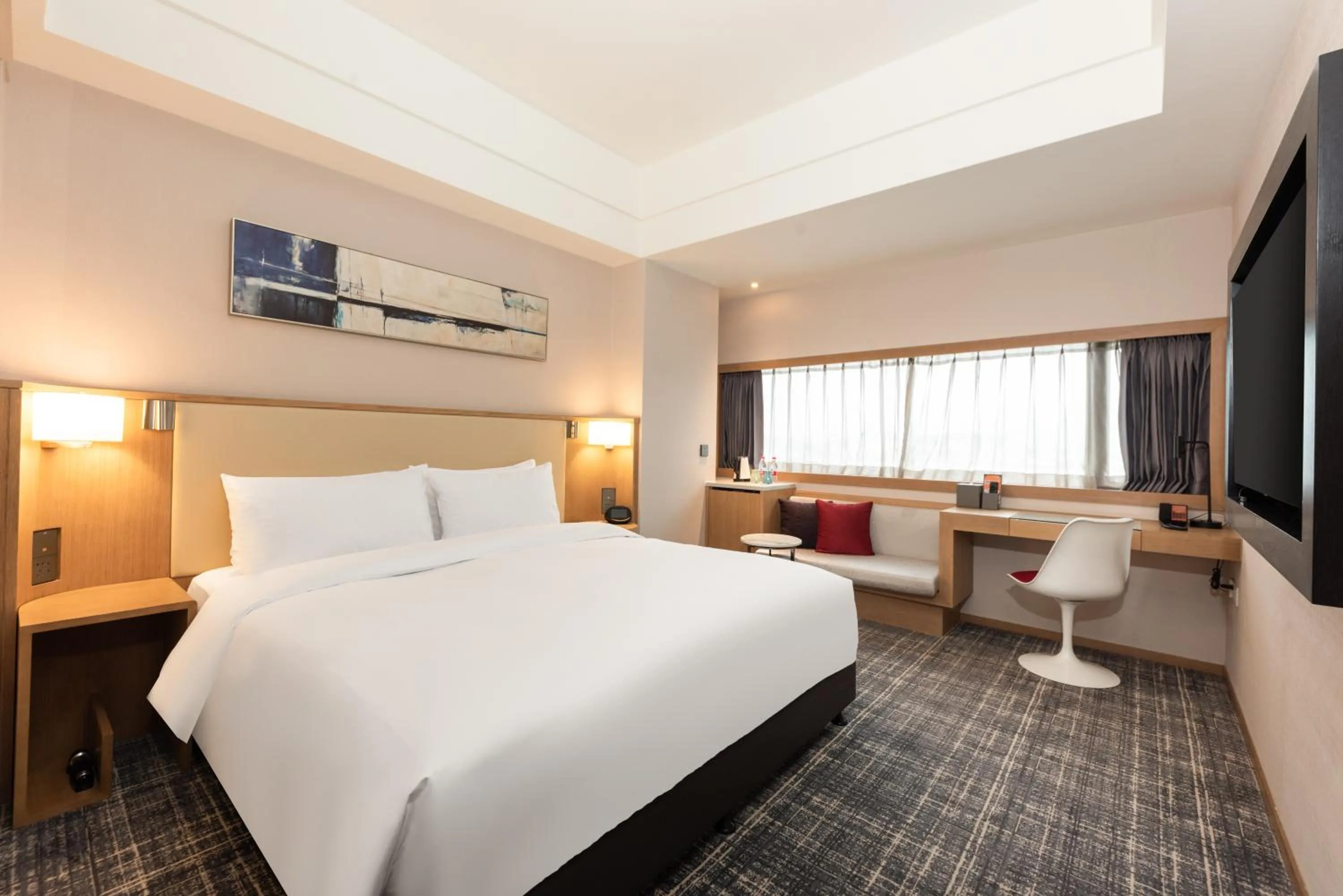 Photo of the whole room, Bed in Xence hotel near Xiamen Airport & SM Mall