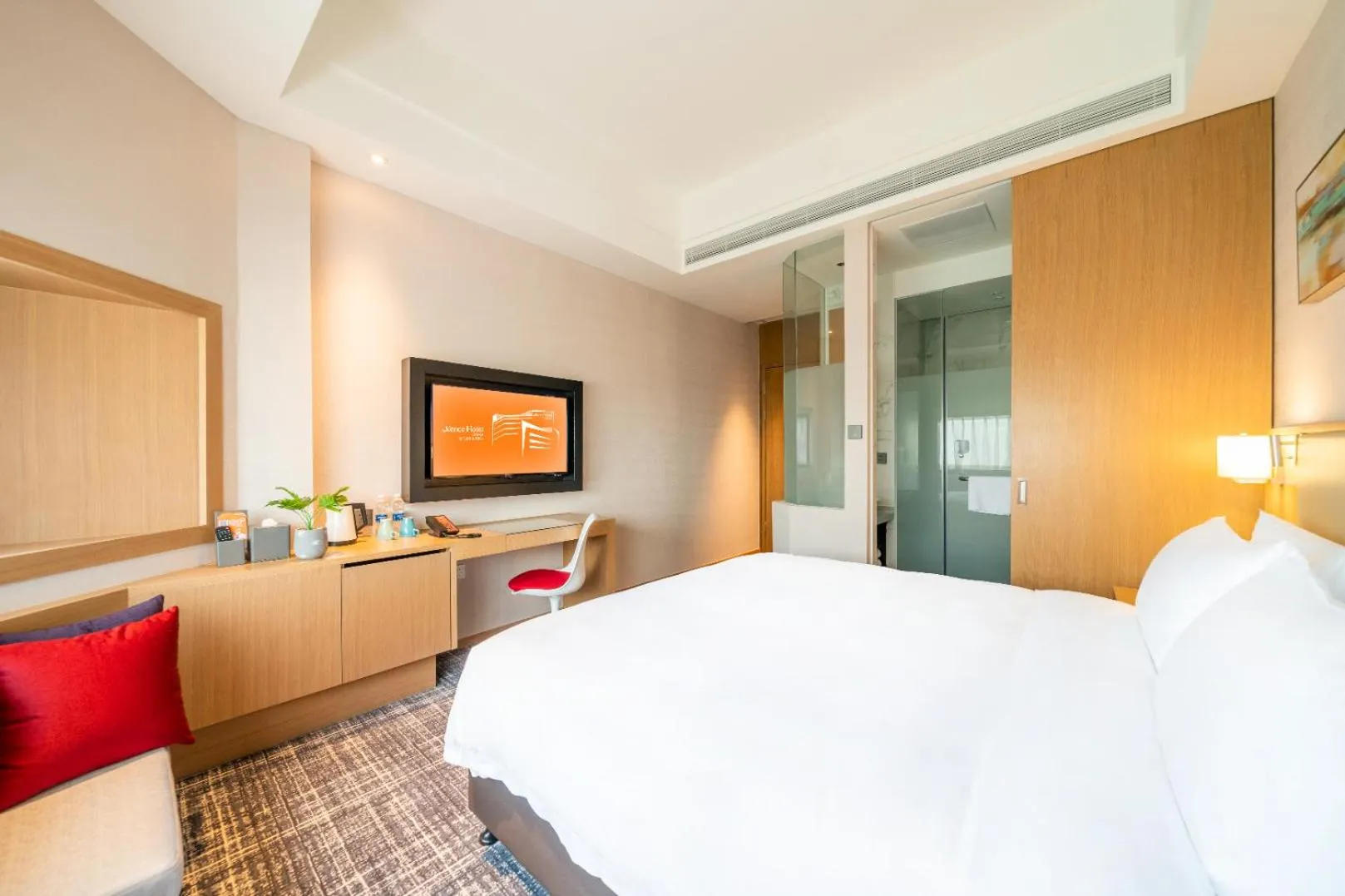 TV and multimedia, Bed in Xence hotel near Xiamen Airport & SM Mall