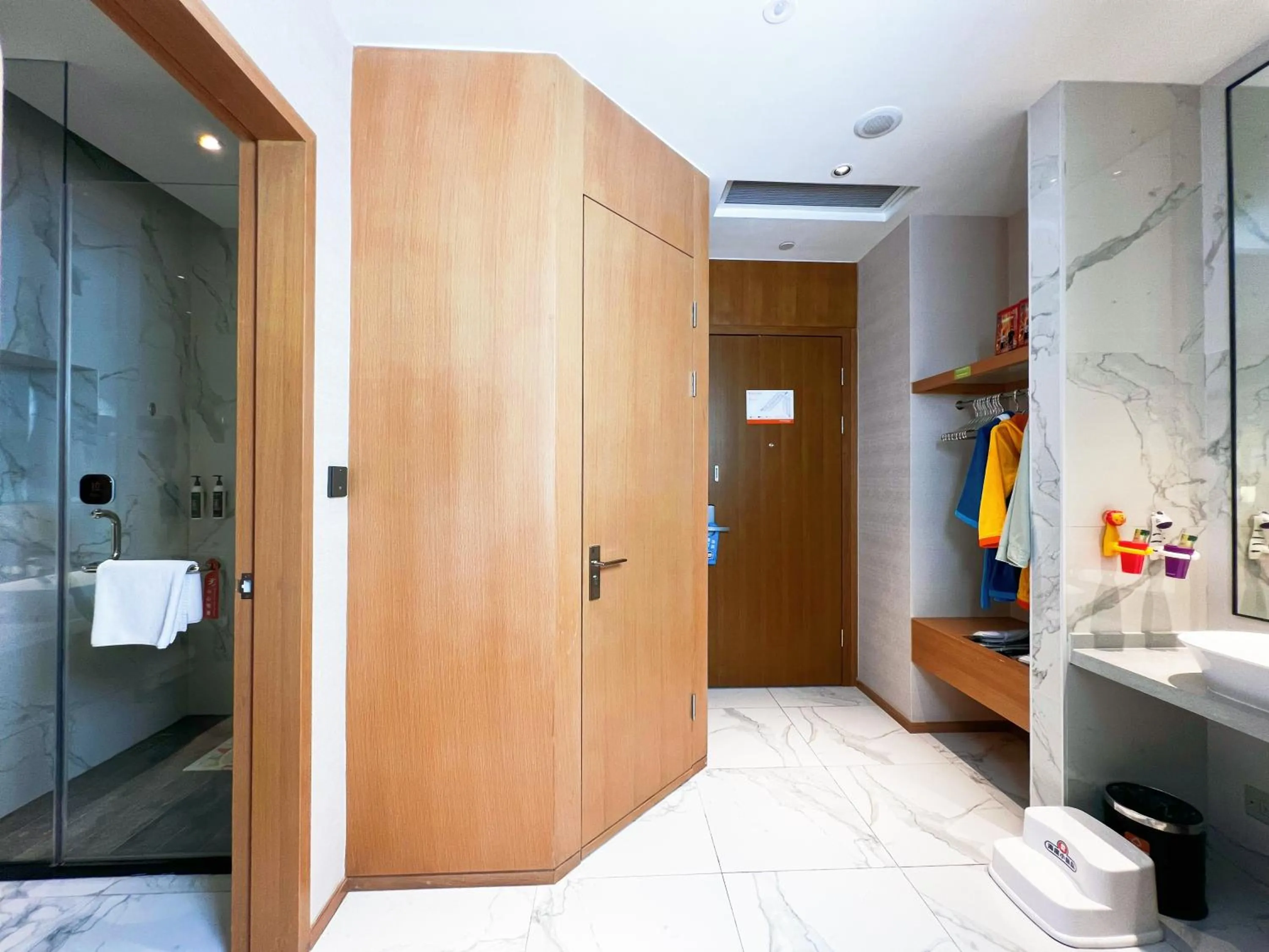 Bathroom in Xence hotel near Xiamen Airport & SM Mall
