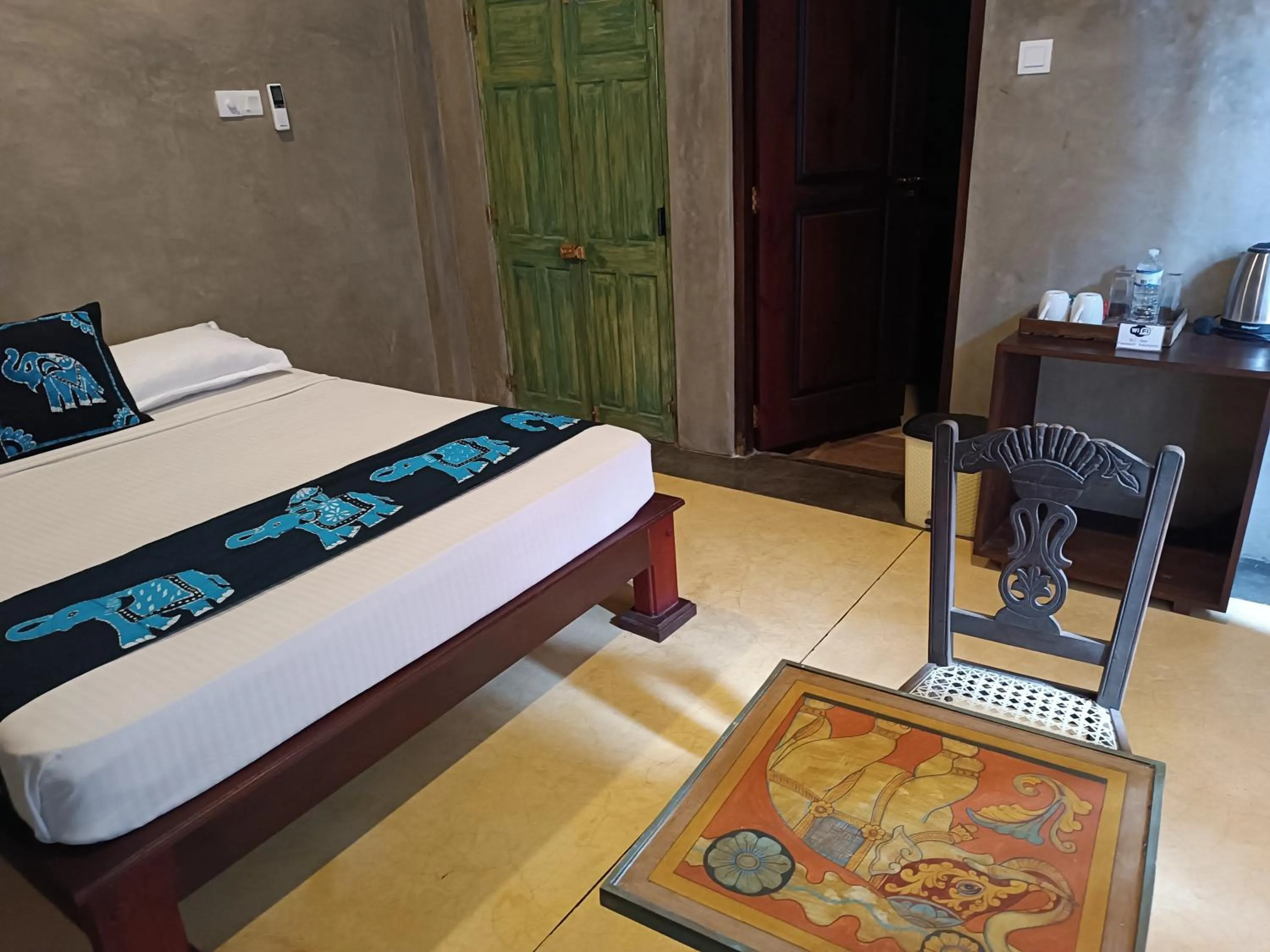 Bed in Negombo Boutique Villa
