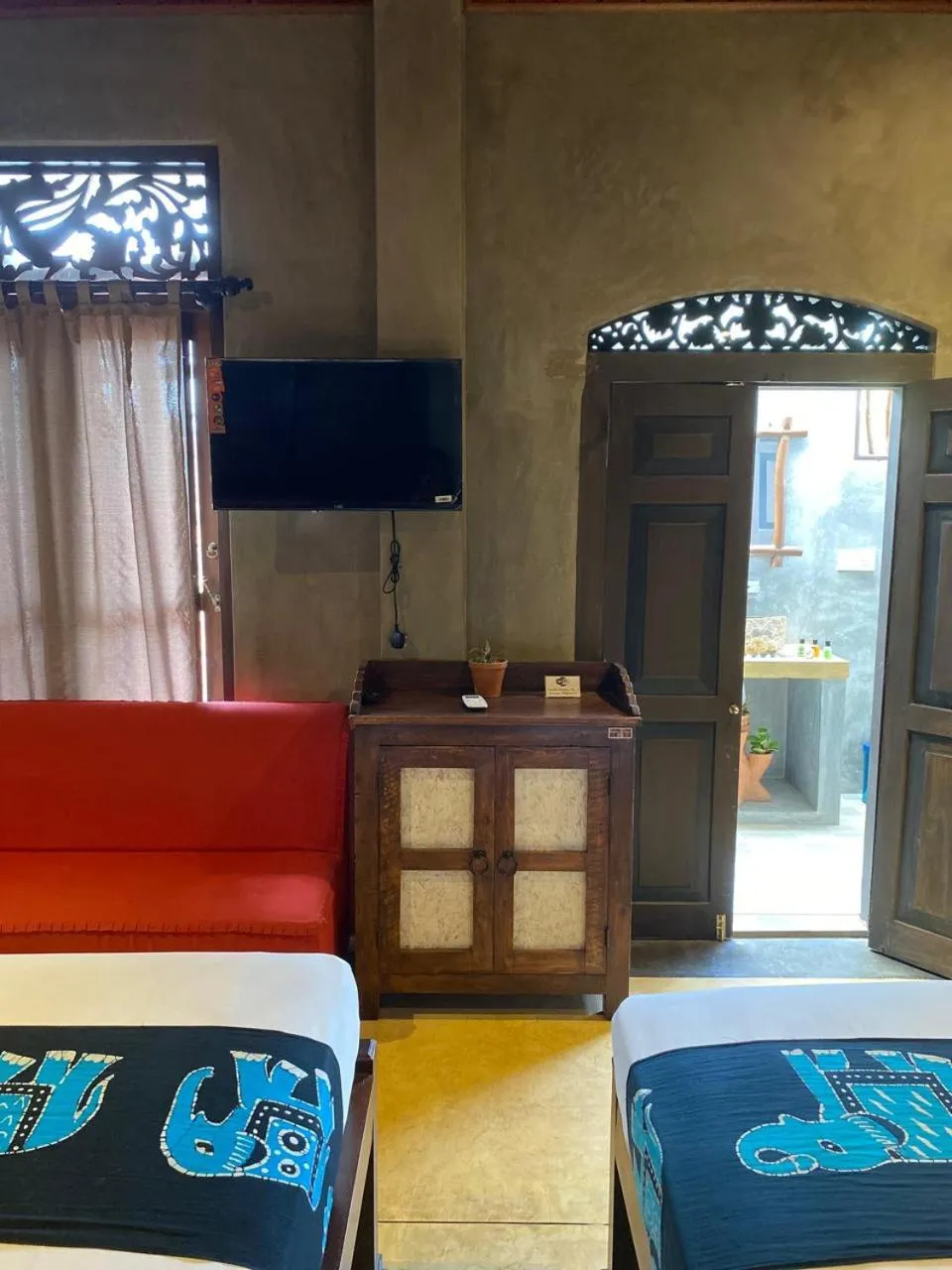 Bed in Negombo Boutique Villa