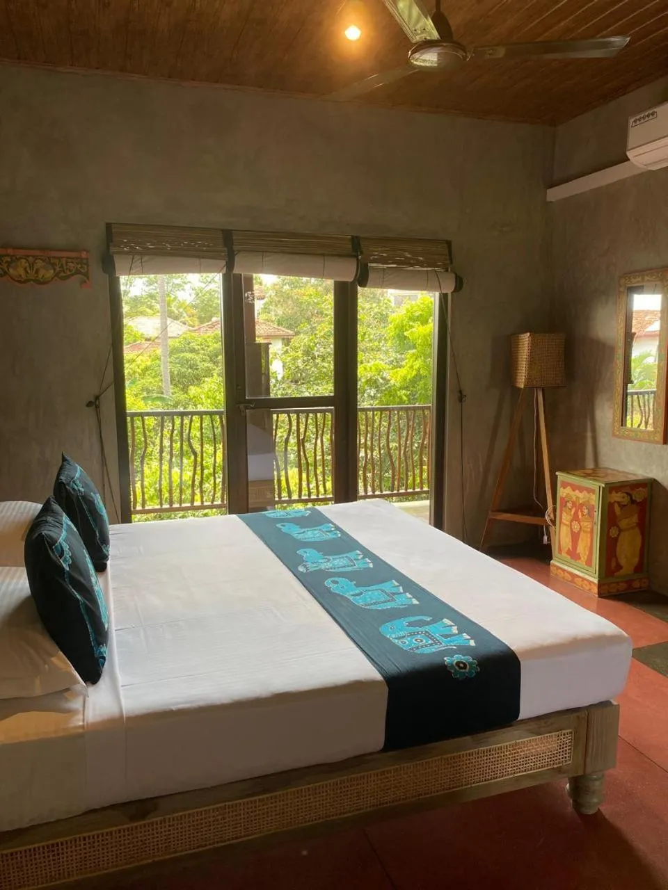 Bed in Negombo Boutique Villa
