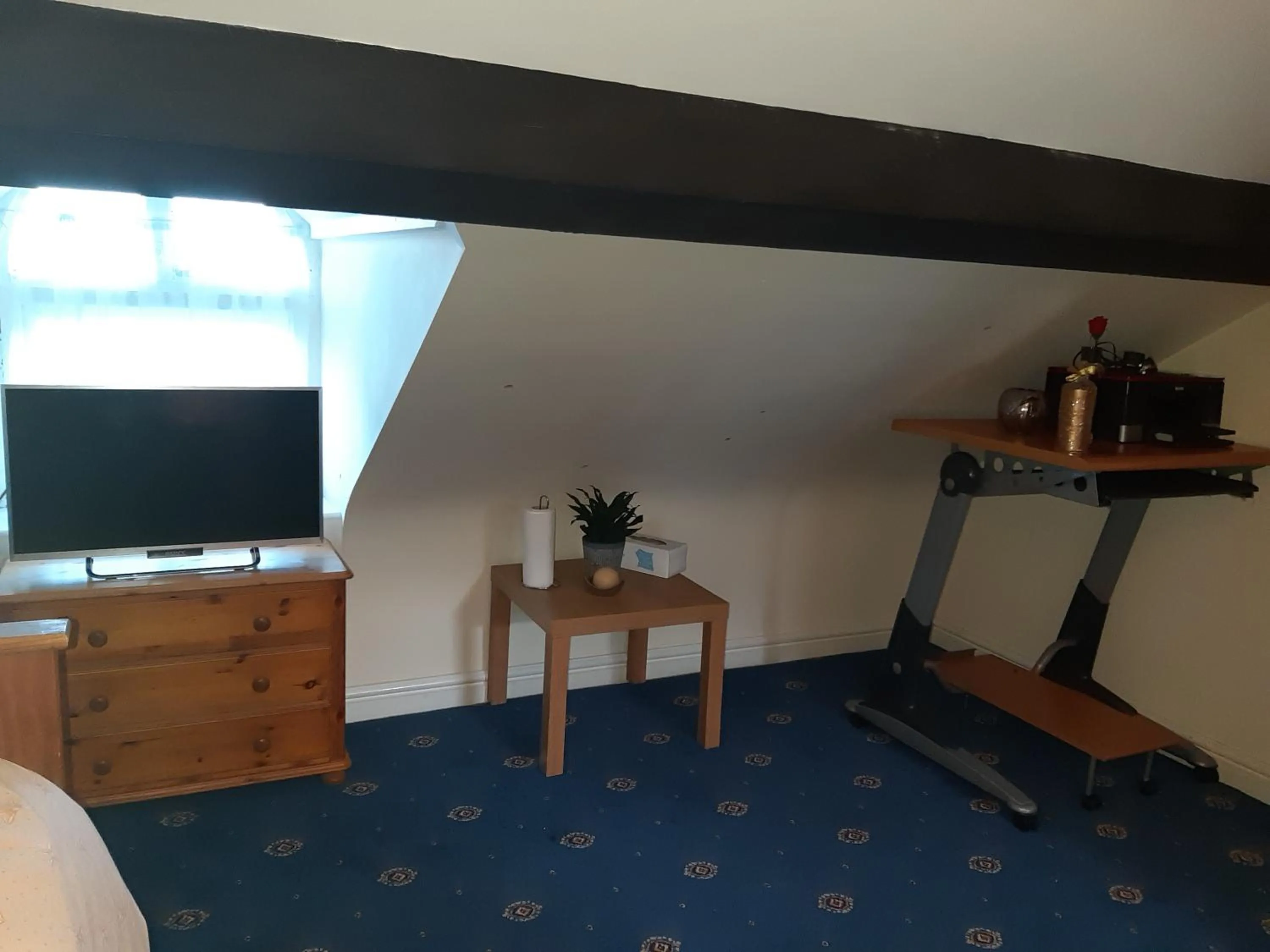 Phoenix Nights Guest House