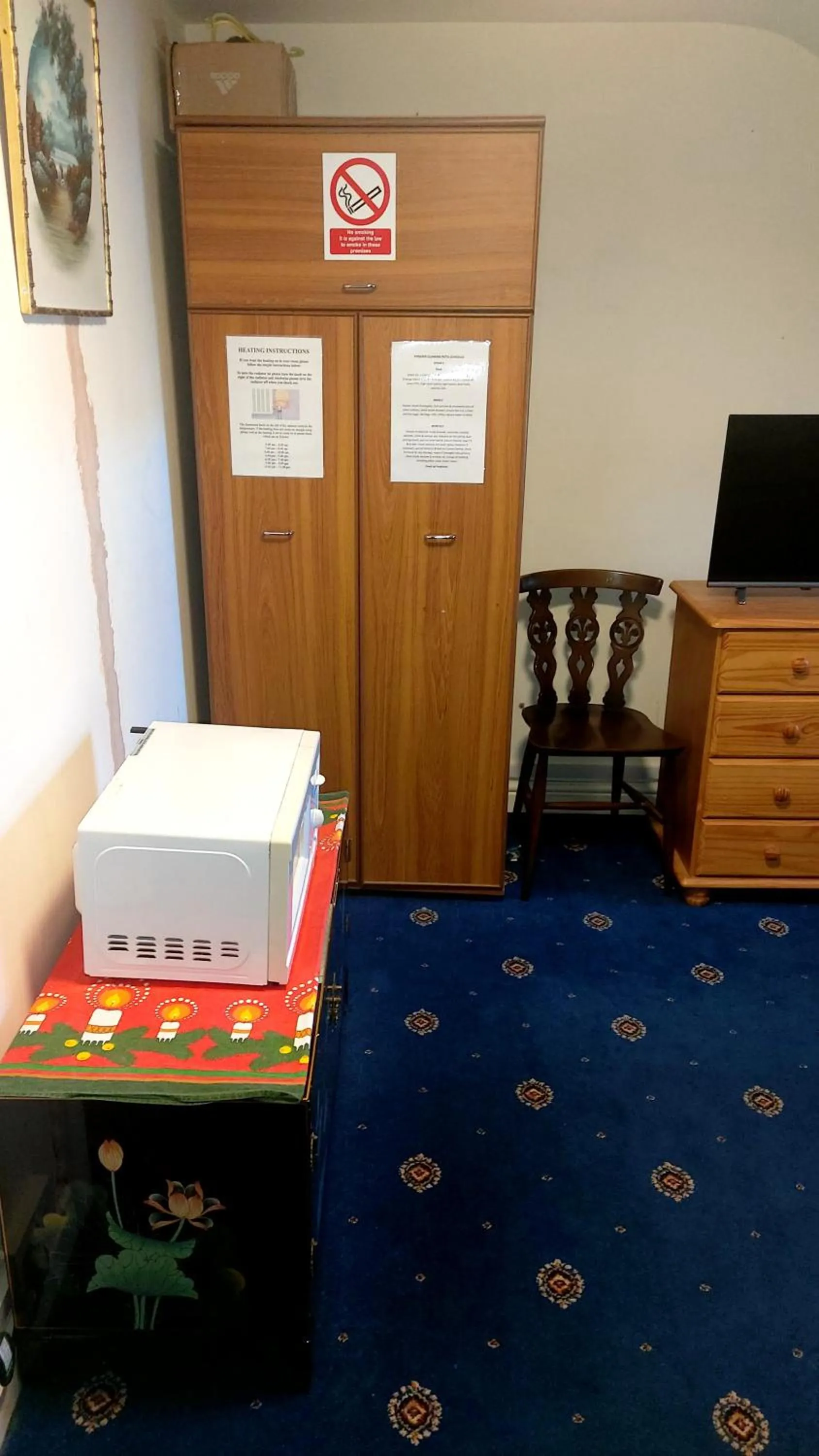 Phoenix Nights Guest House