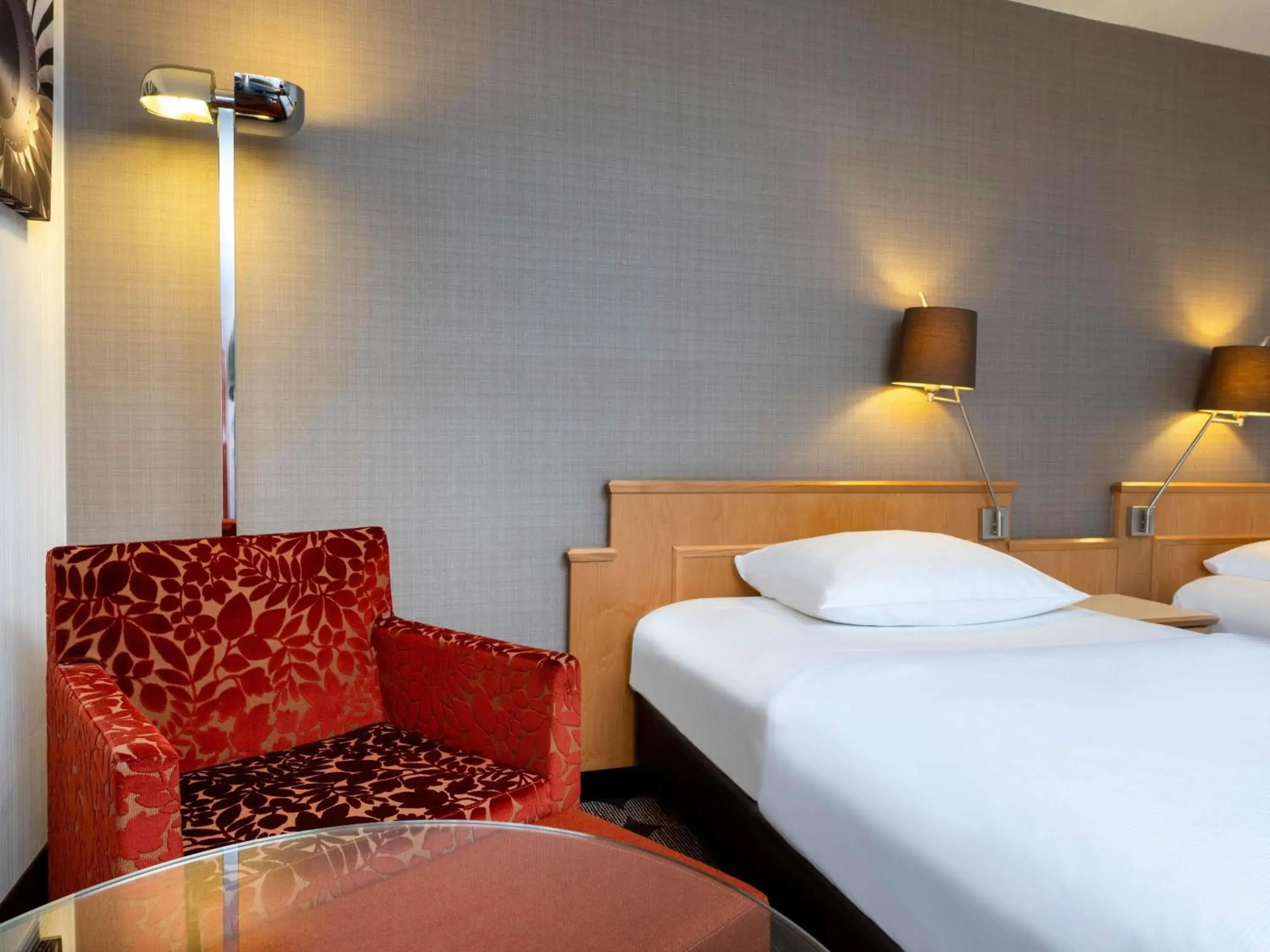 Bedroom, Bed in Mövenpick Hotel Nürnberg Airport Bedroom, Bed in Mövenpick Hotel Nürnberg Airport