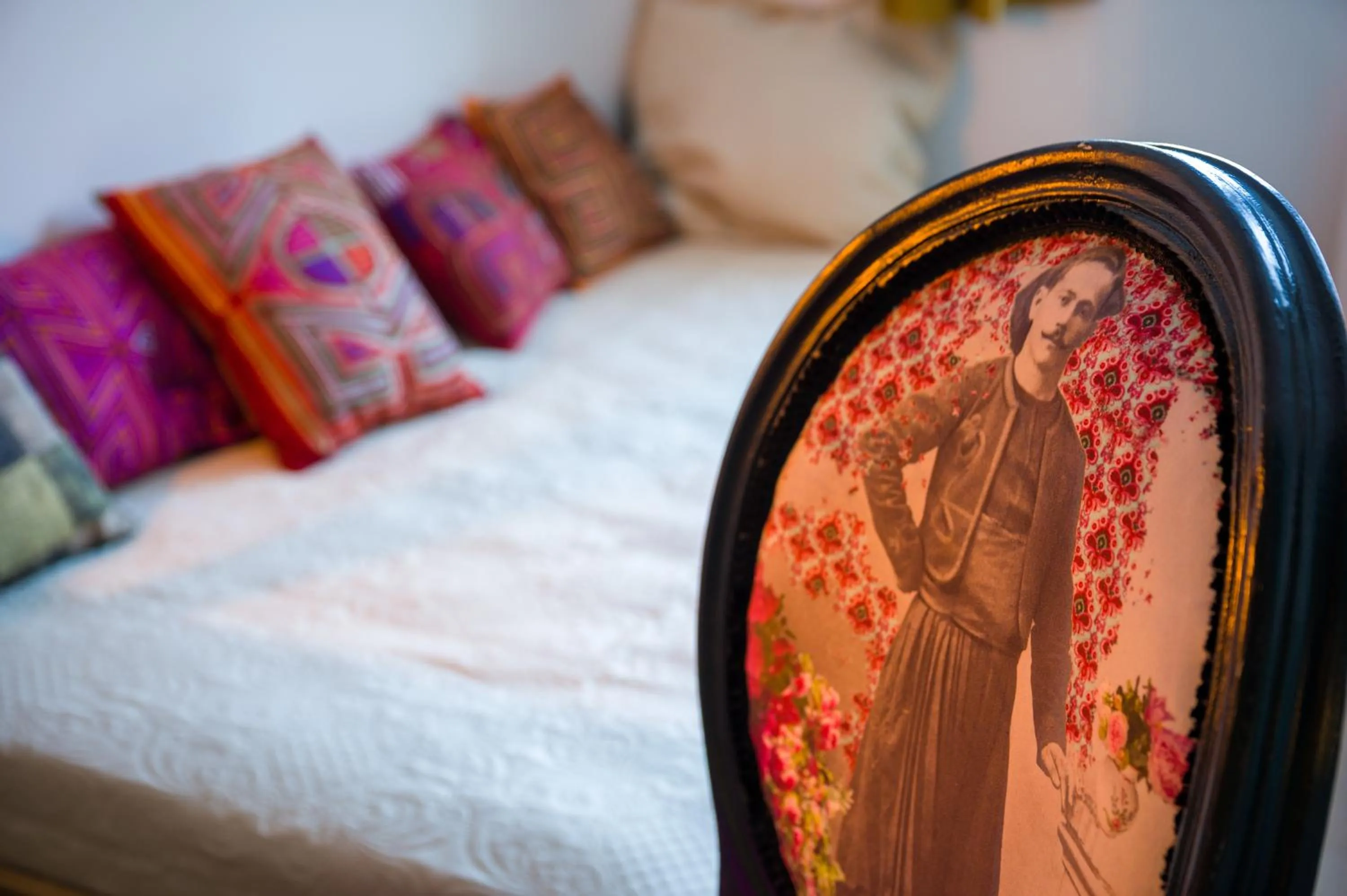 Bed in L'Outa Hotel Restaurant