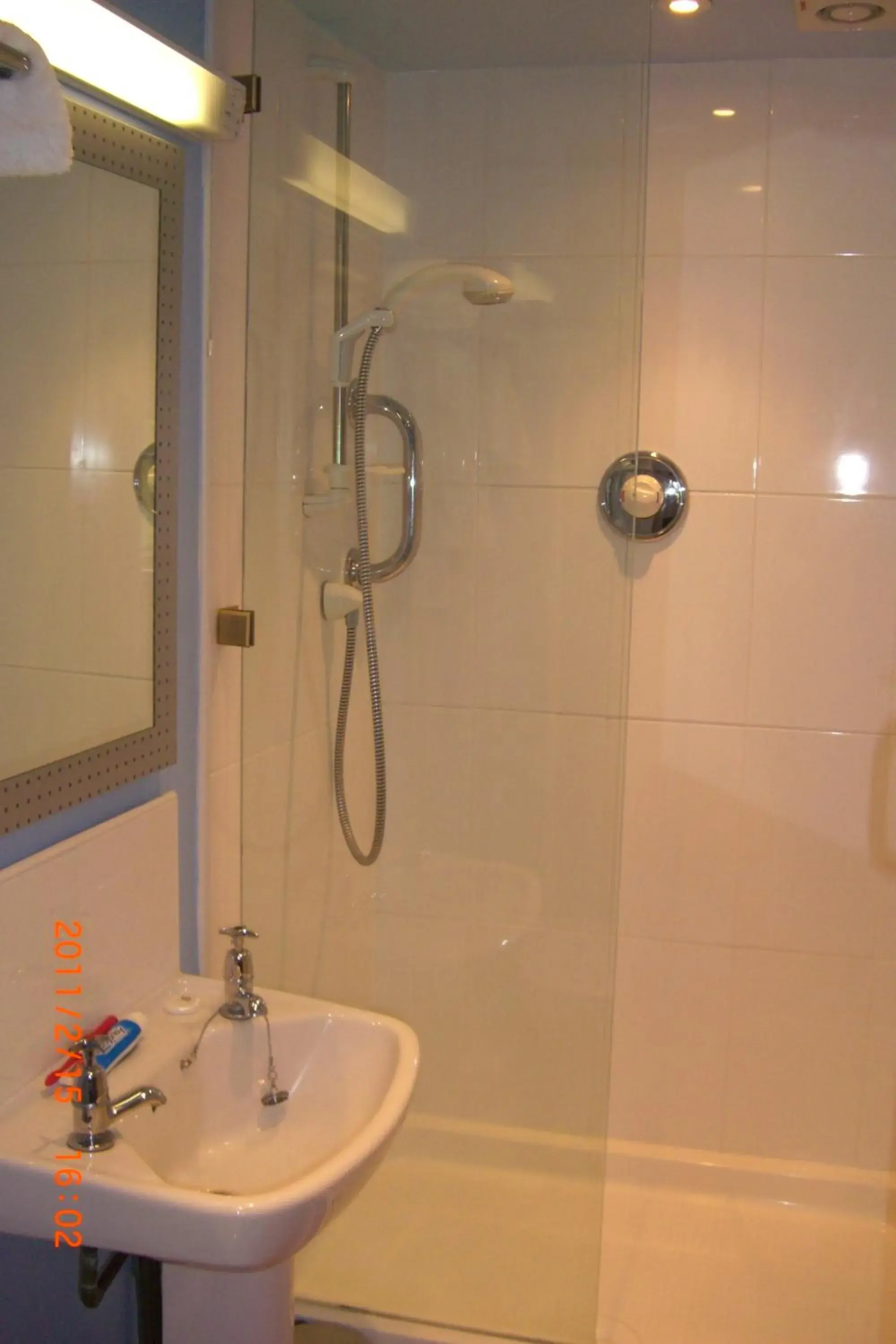 Ground Floor Garden Room in Ash Farm Country House Ground Floor Garden Room in Ash Farm Country House