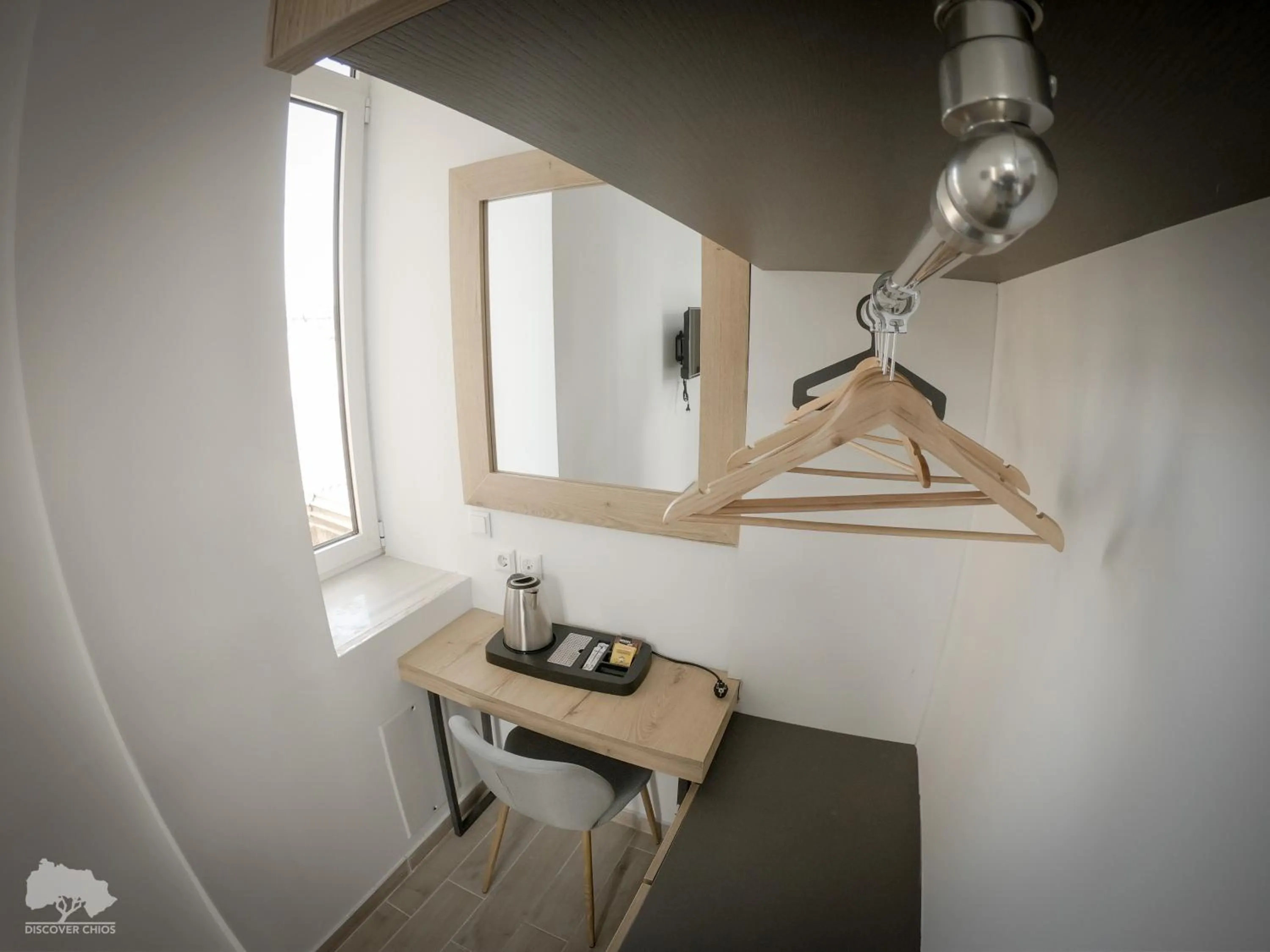 Coffee/tea facilities in Costa Point Chios