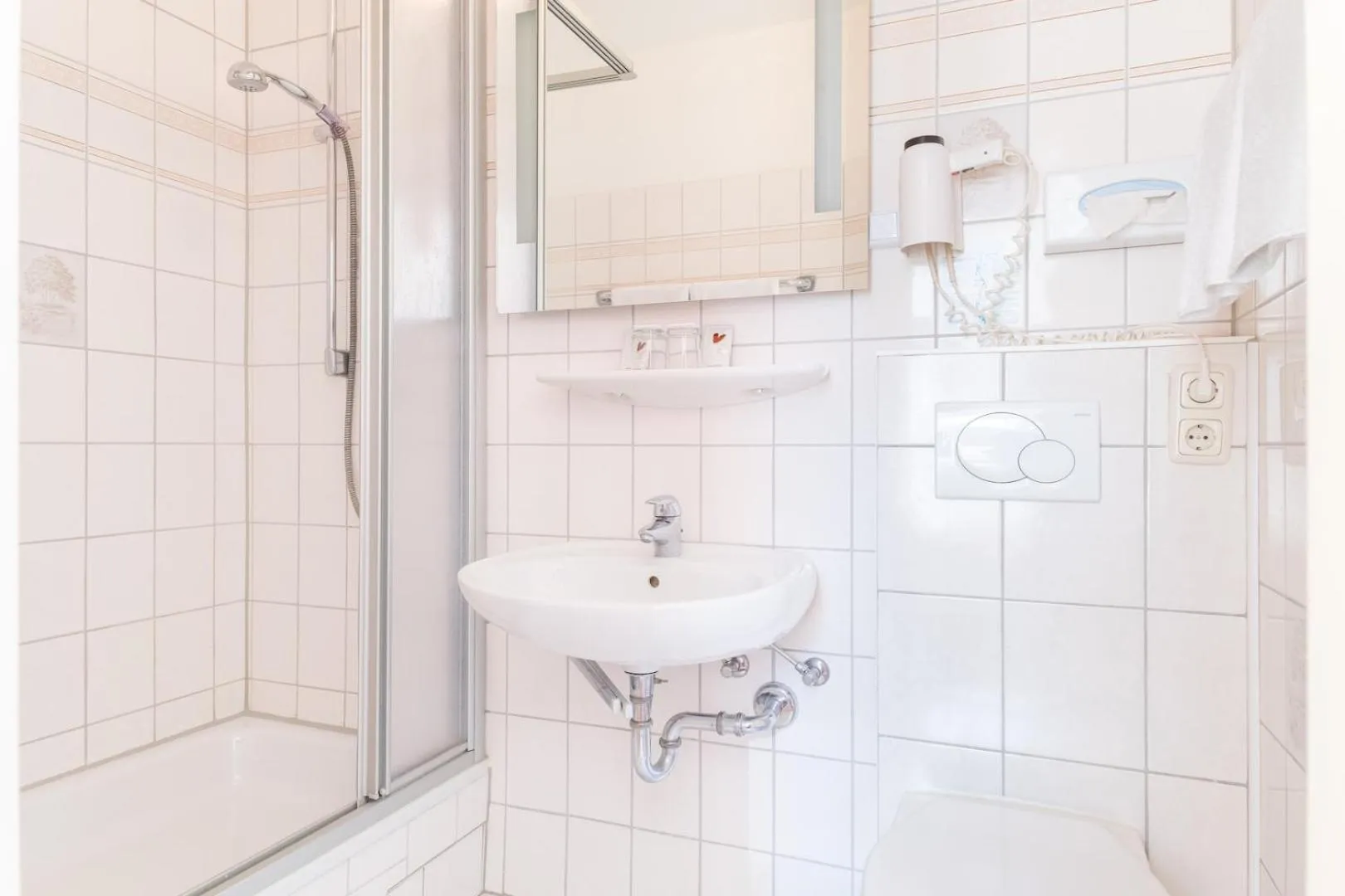 Bathroom in Hotel Bayernland