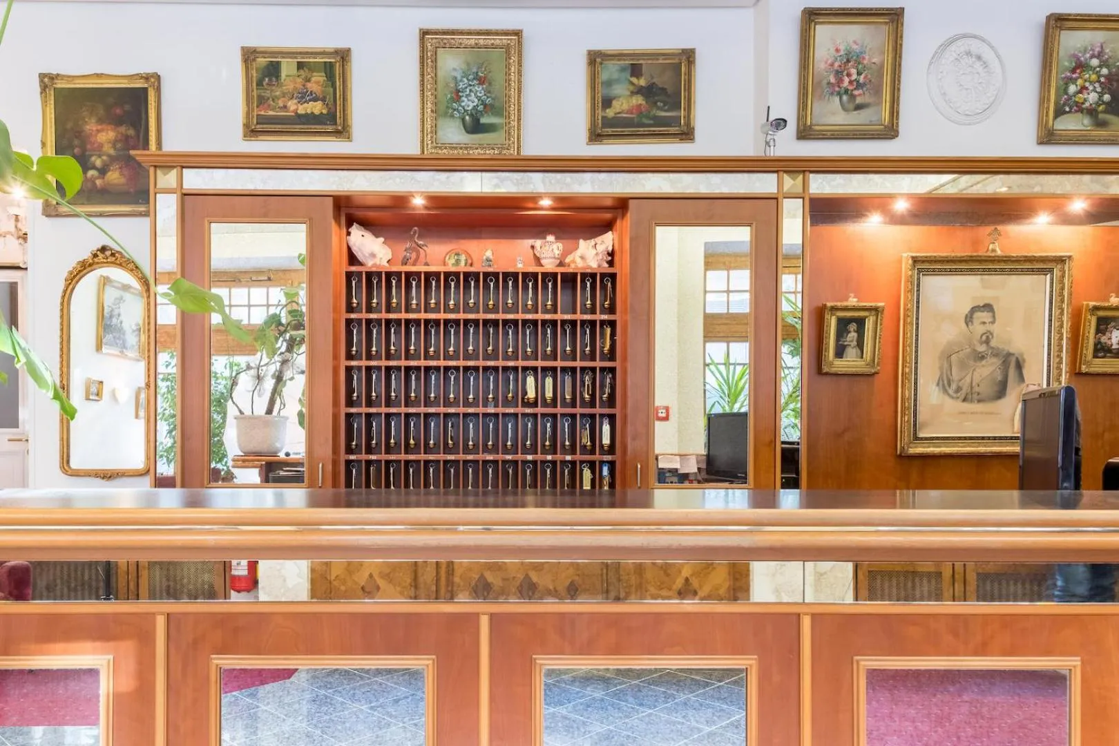 Lobby or reception in Hotel Bayernland