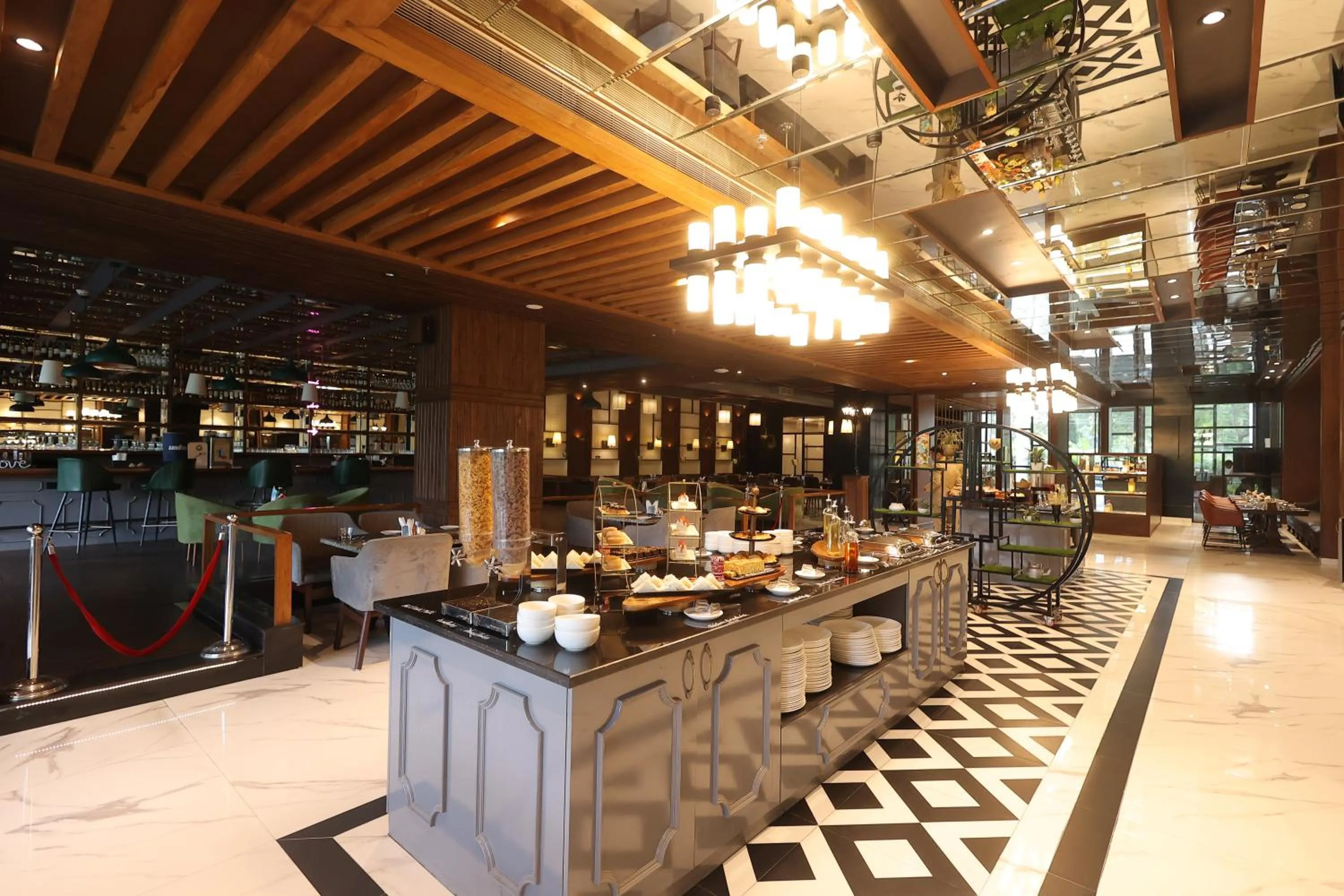 Restaurant/places to eat in Hotel Polo Towers Agartala