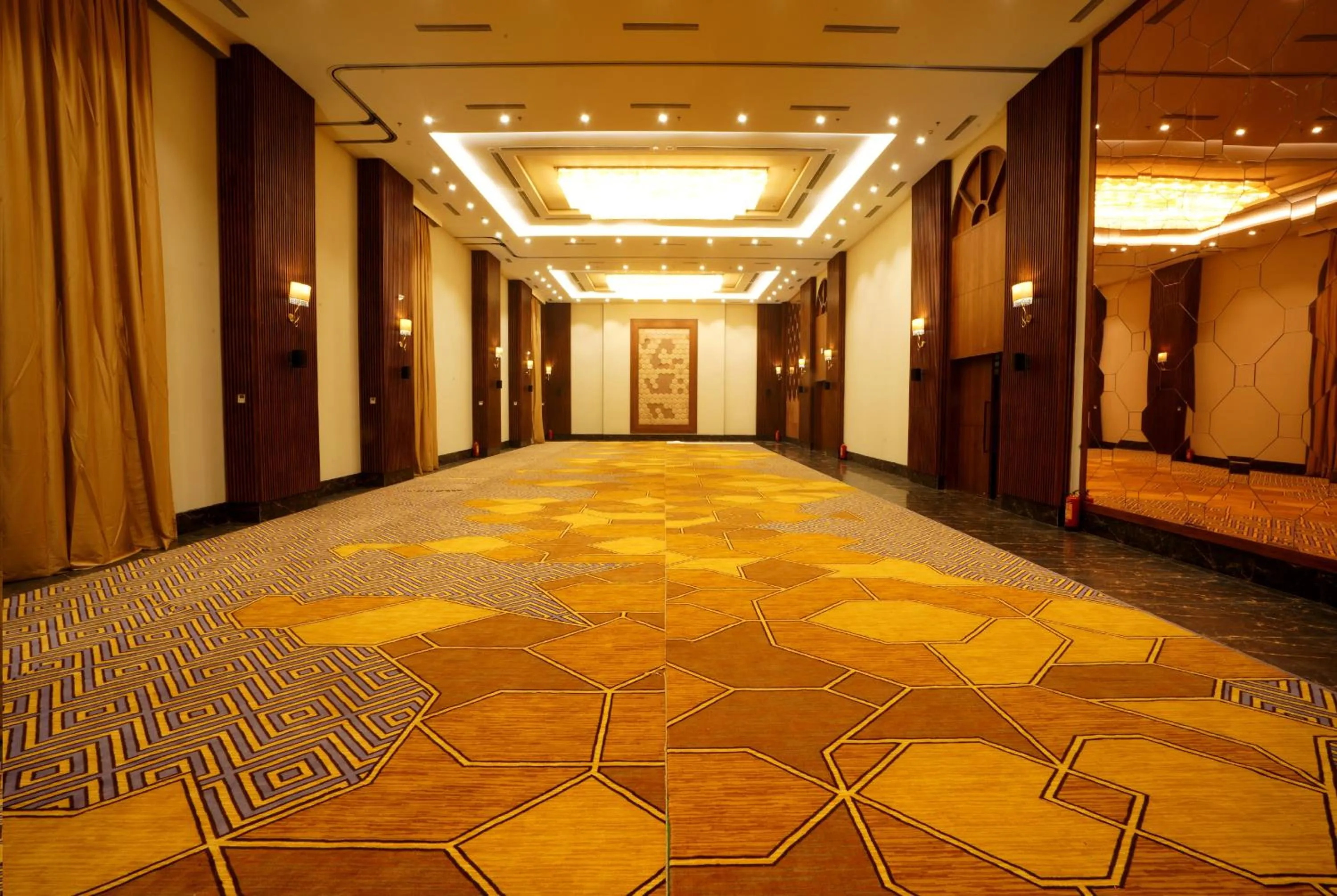 Business facilities in Hotel Polo Towers Agartala