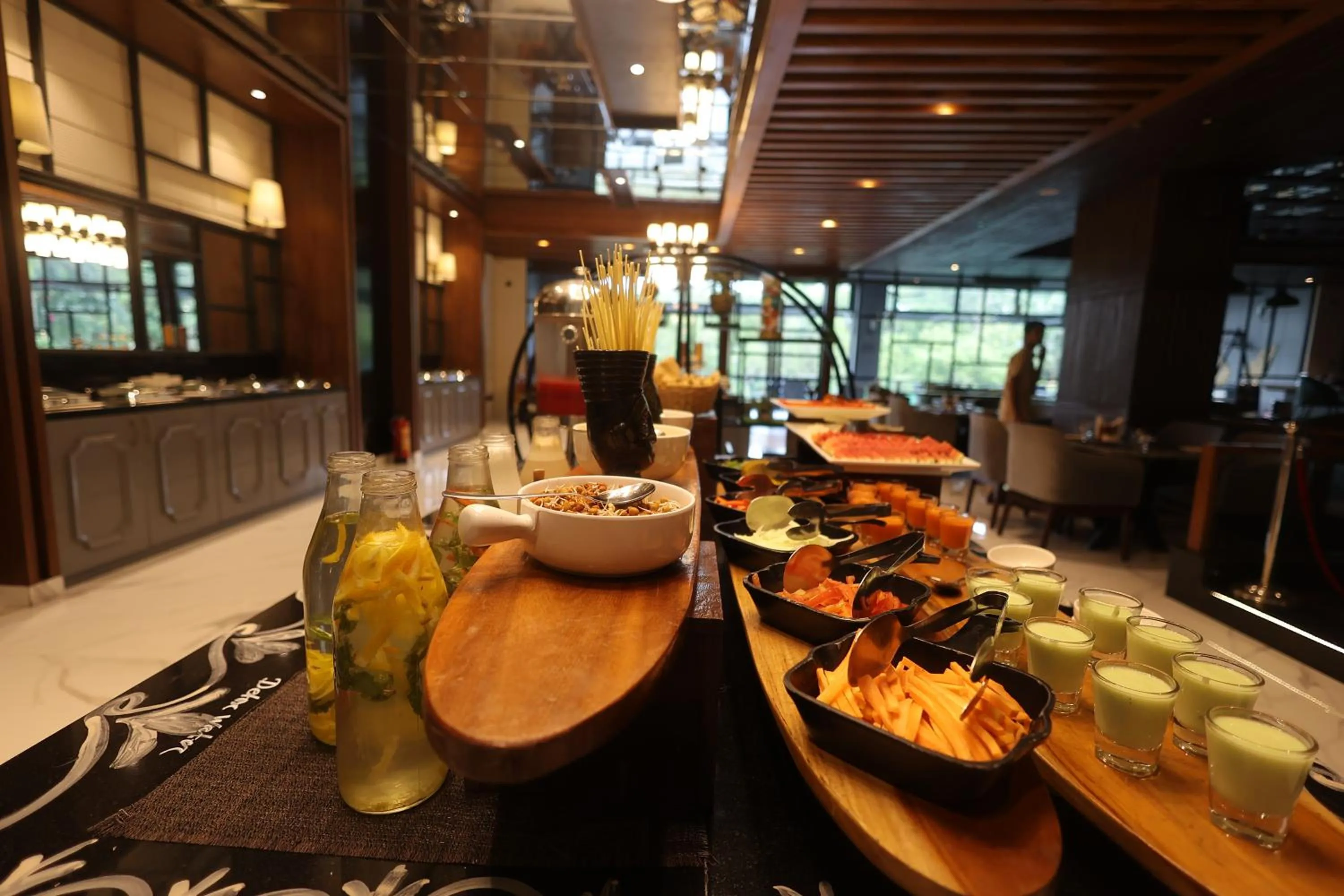 Restaurant/places to eat in Hotel Polo Towers Agartala