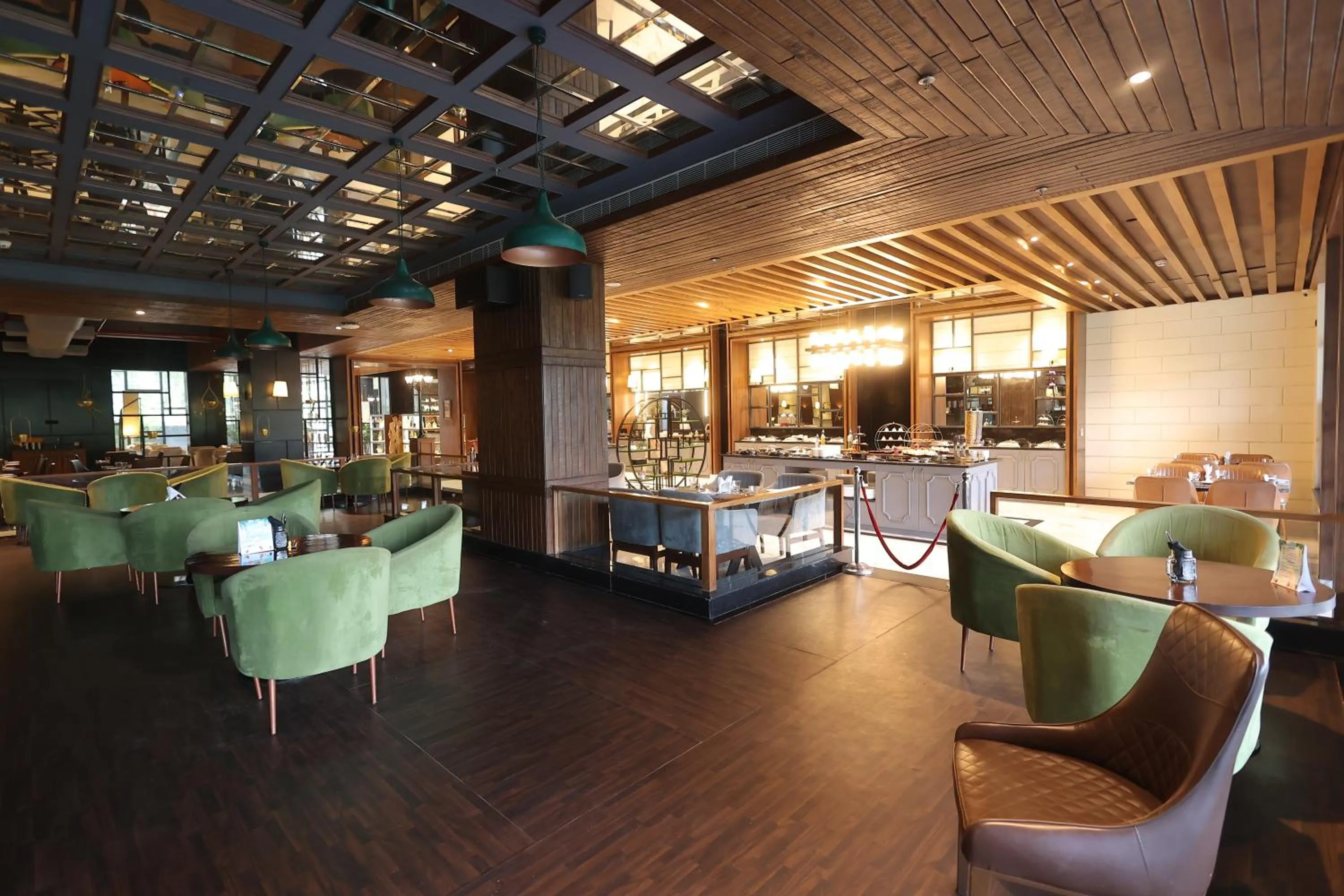 Restaurant/places to eat in Hotel Polo Towers Agartala