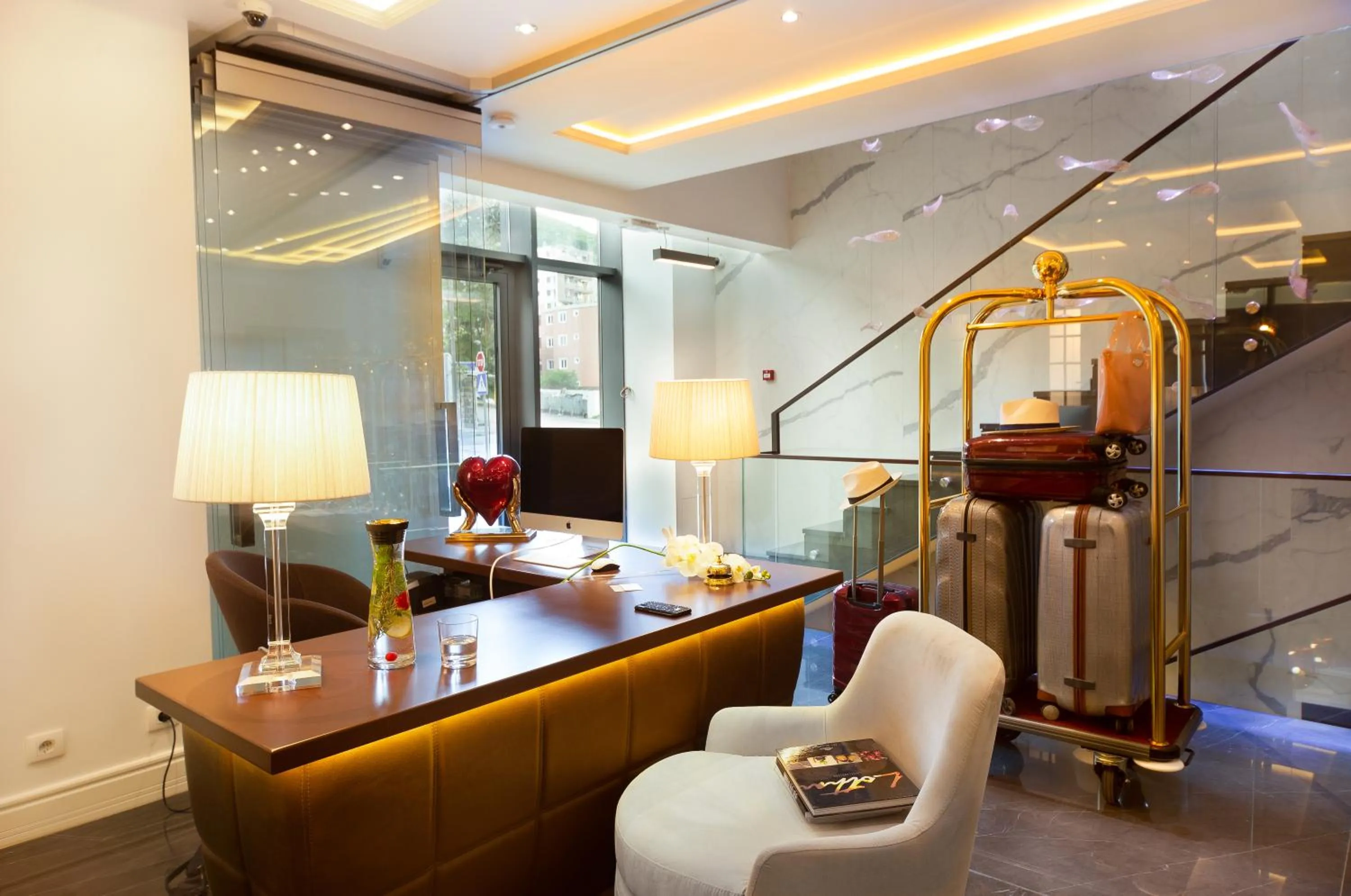 Lobby or reception in Boutique Hotel Vissi d'Arte