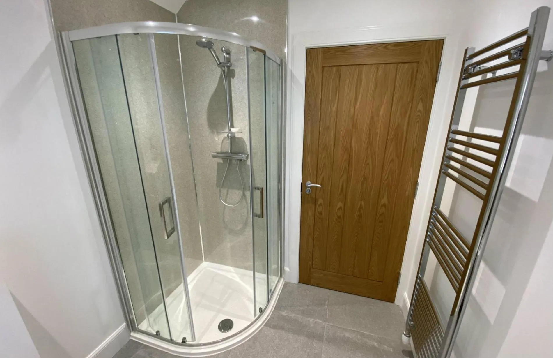 Shower in The Forge Bed & Breakfast