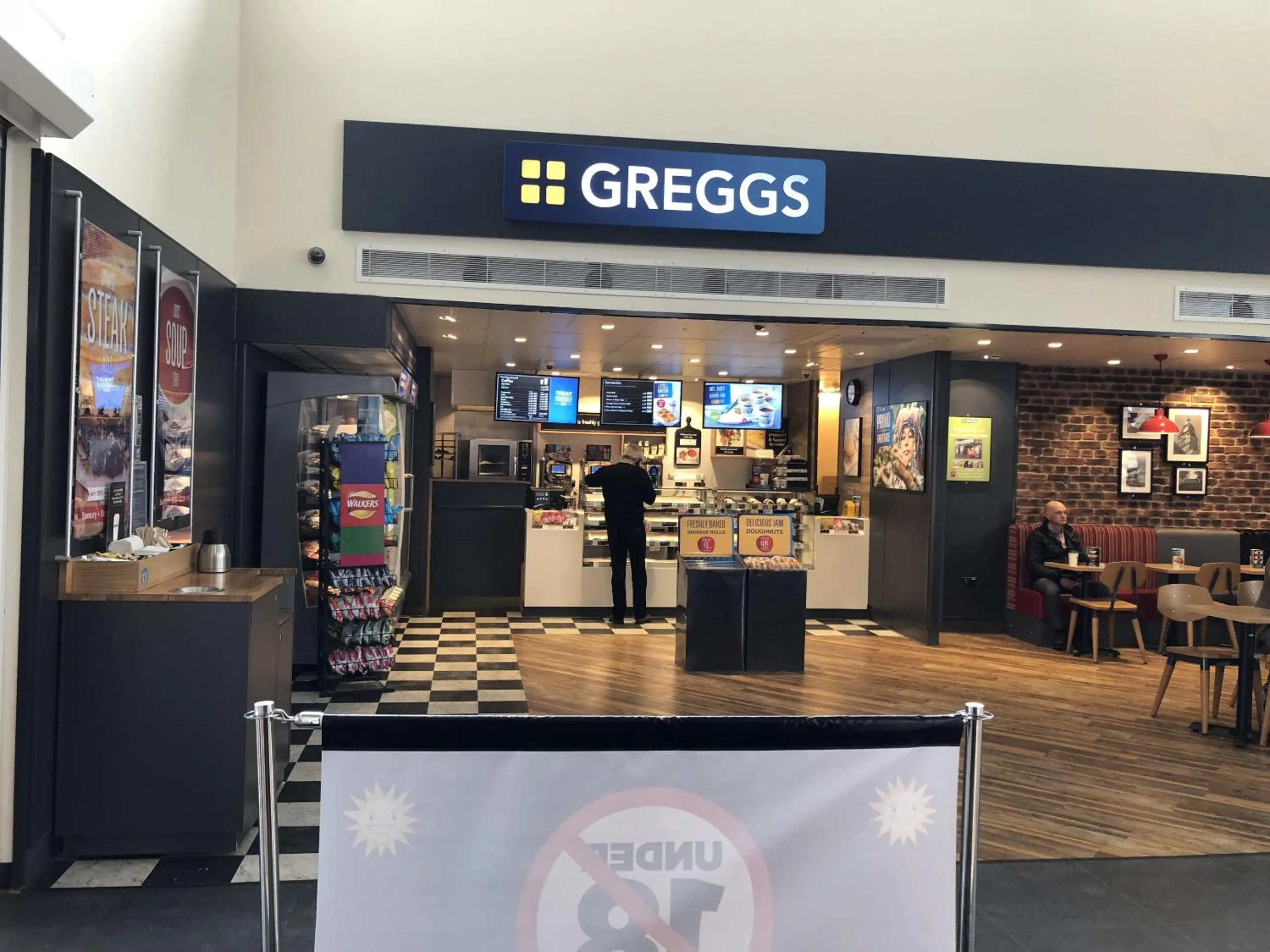Dining area in Rivington Lodge