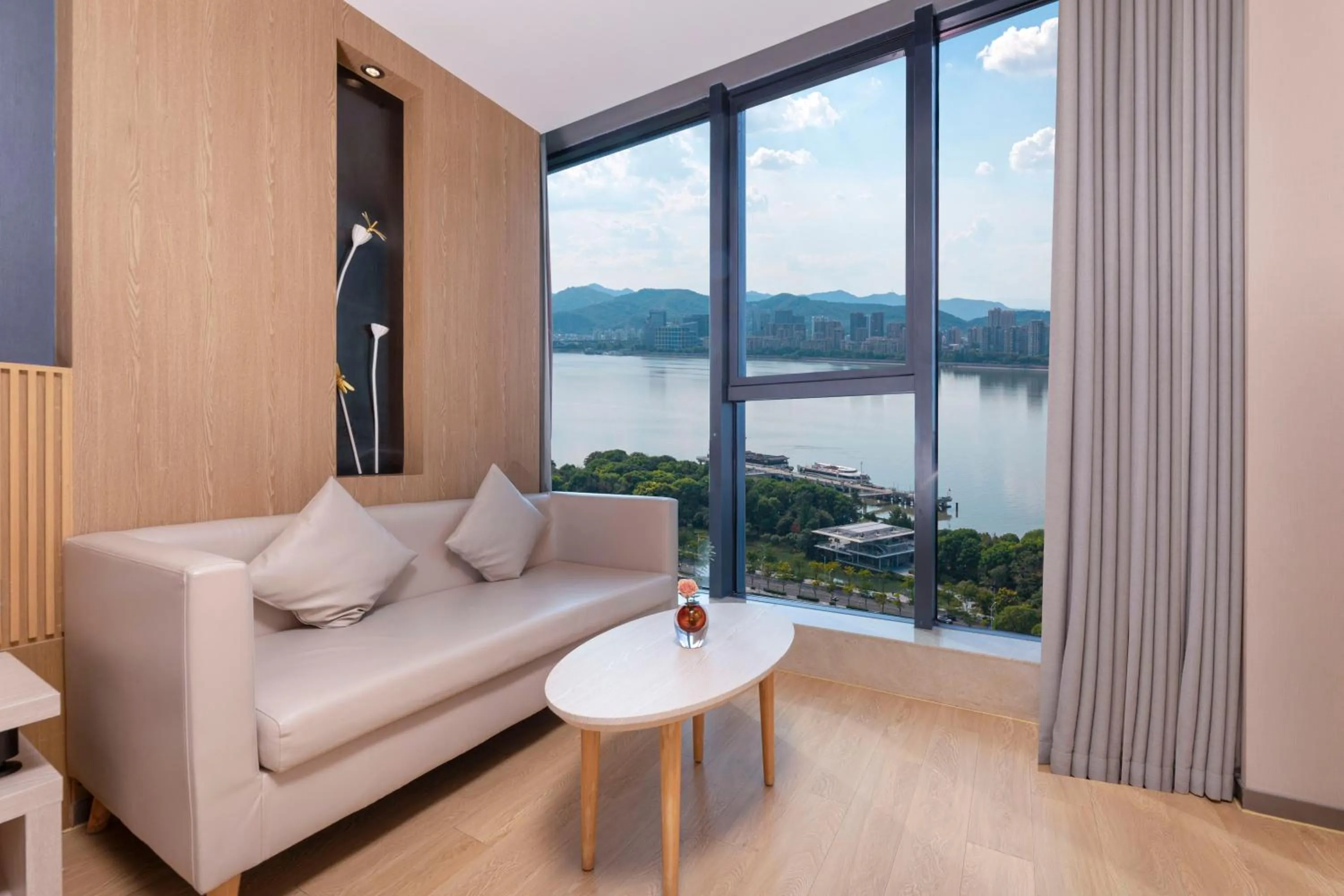 Crystal Orange Hotel (Hangzhou Binjiang Star Avenue)