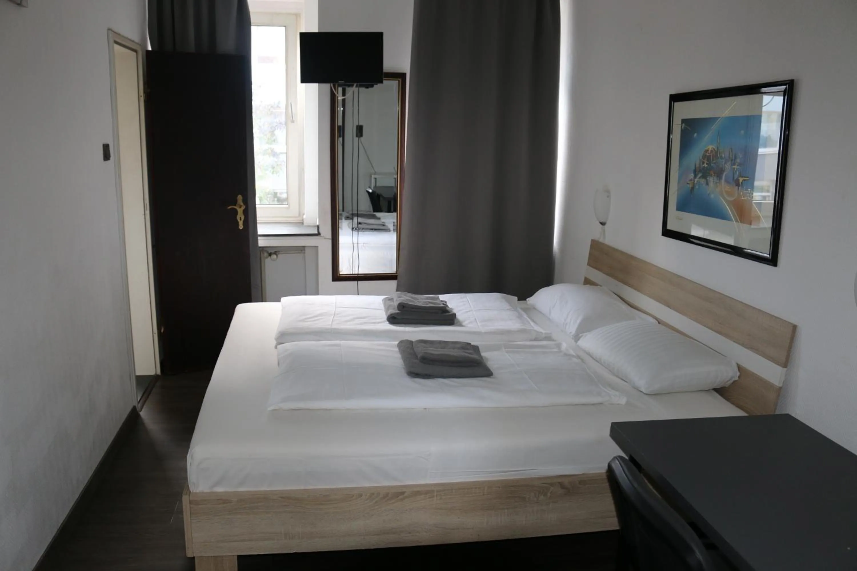 Bed in Hotel Berliner Hof