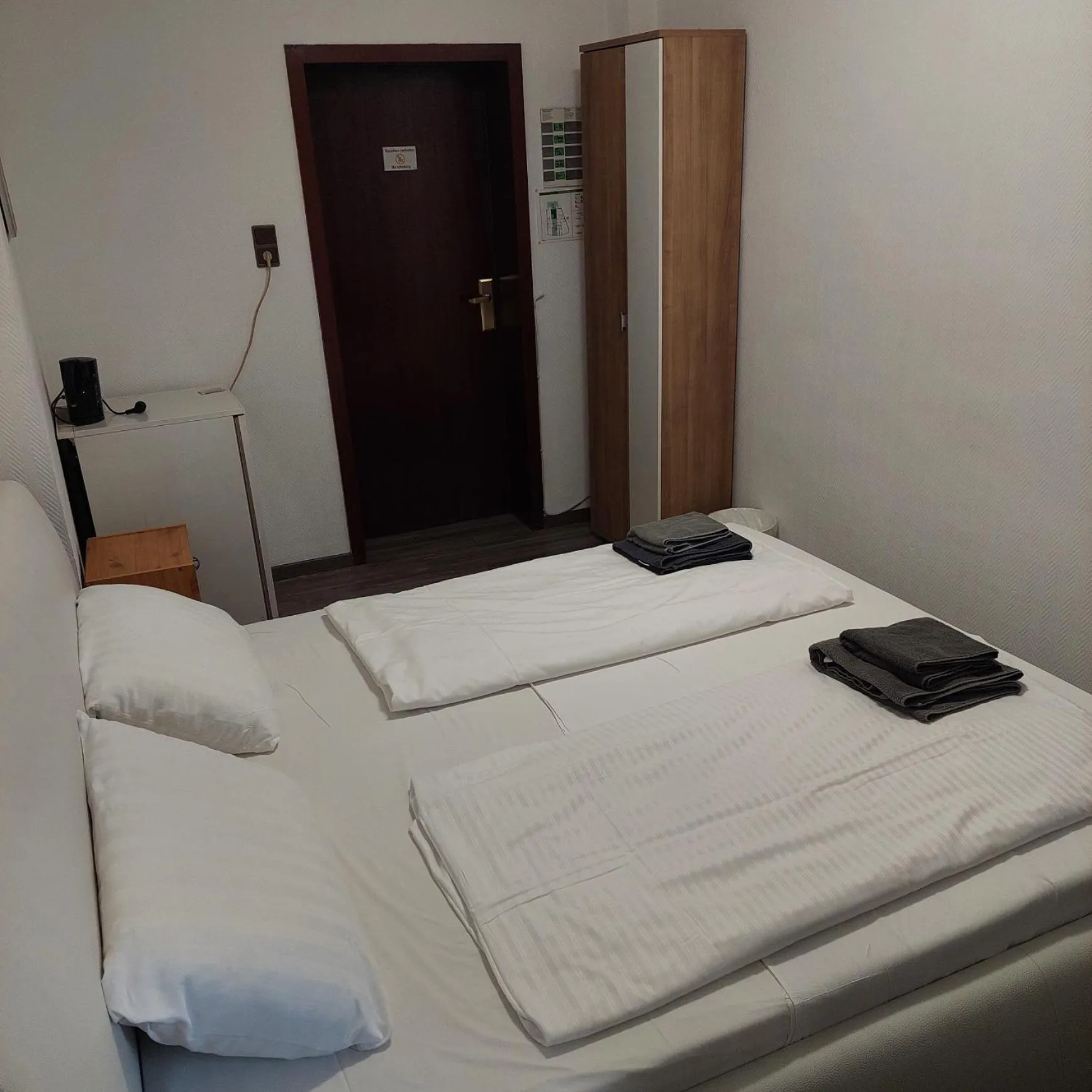 Bed in Hotel Berliner Hof