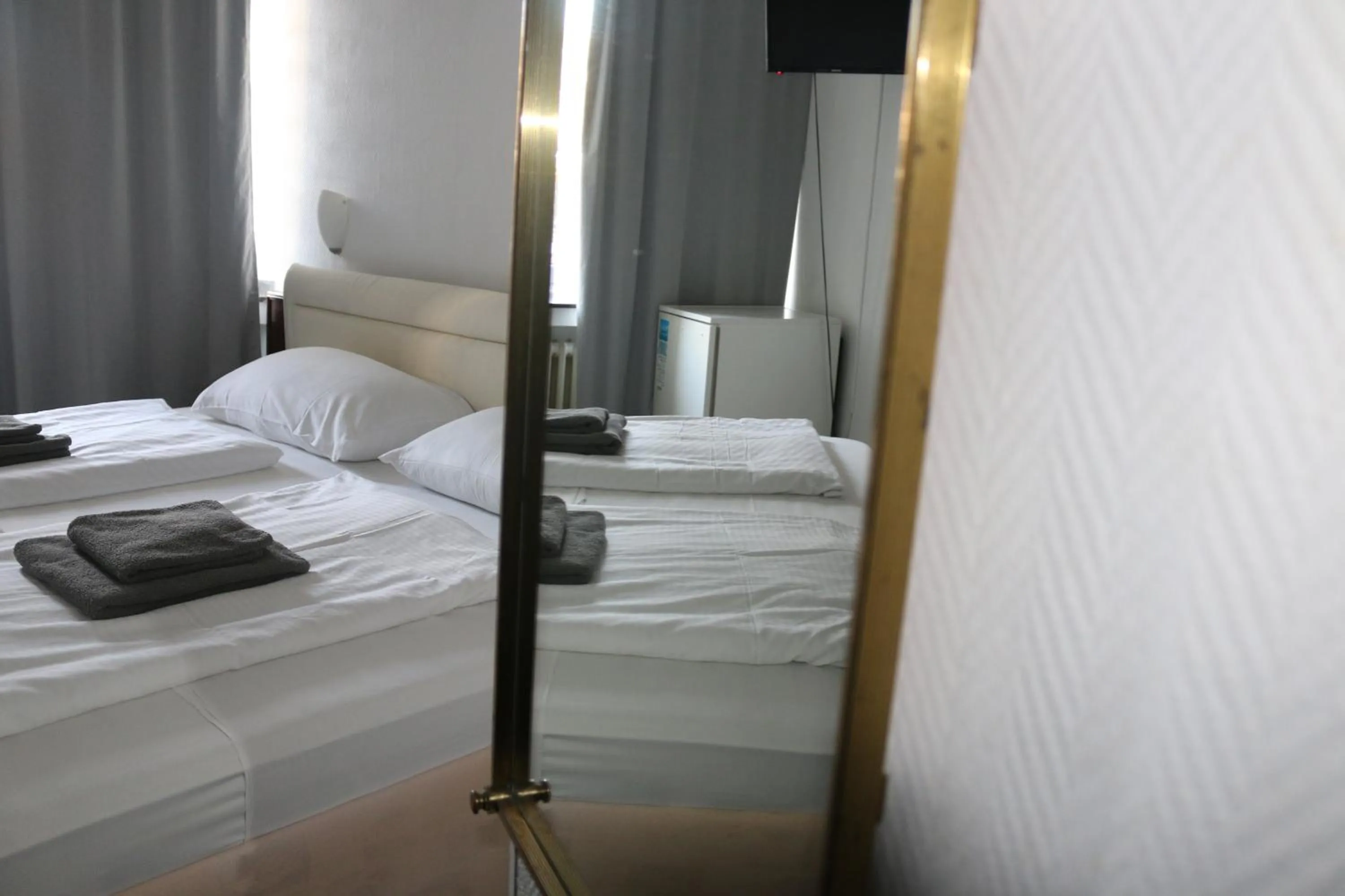 Bed in Hotel Berliner Hof