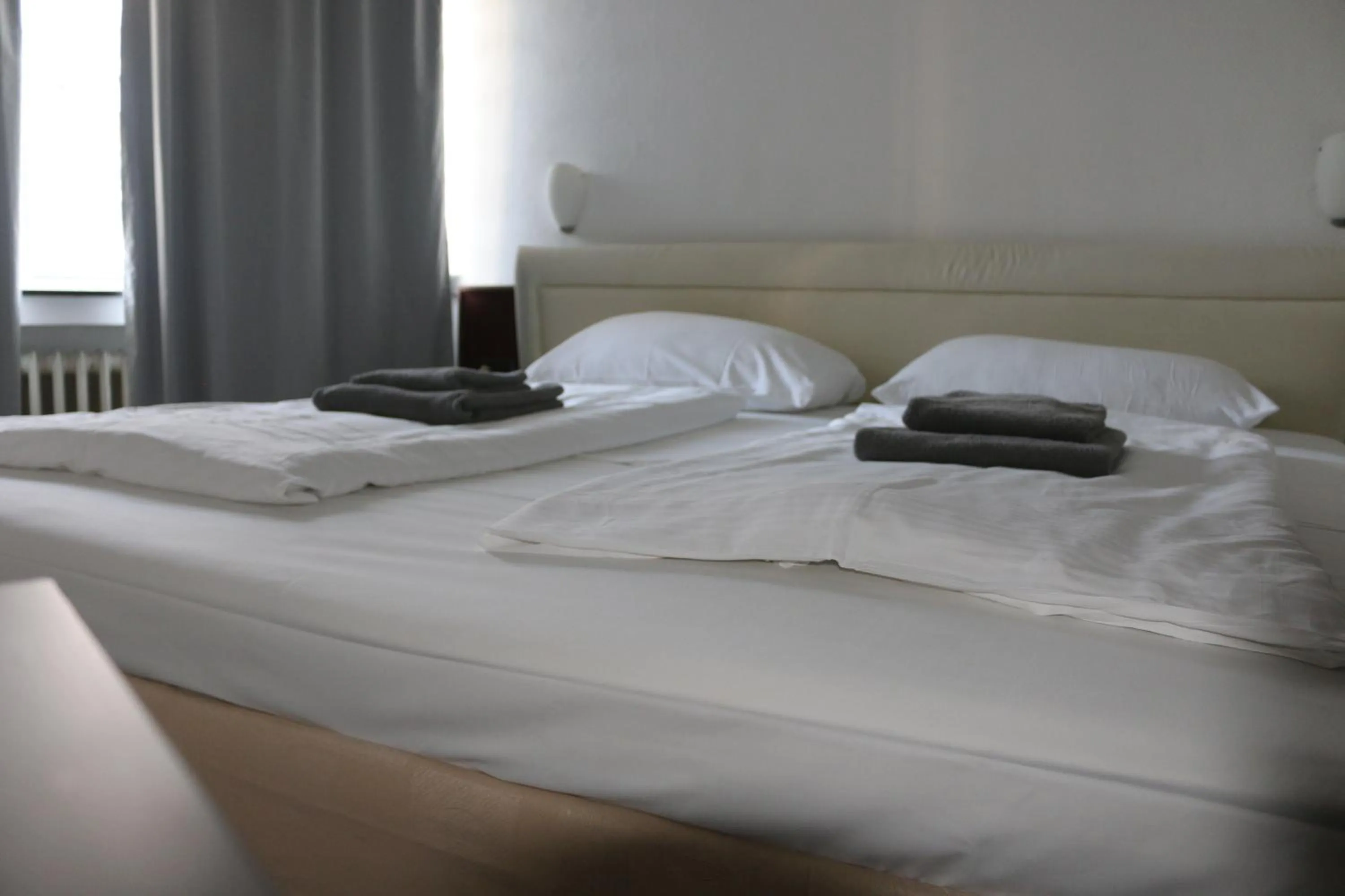 Bed in Hotel Berliner Hof