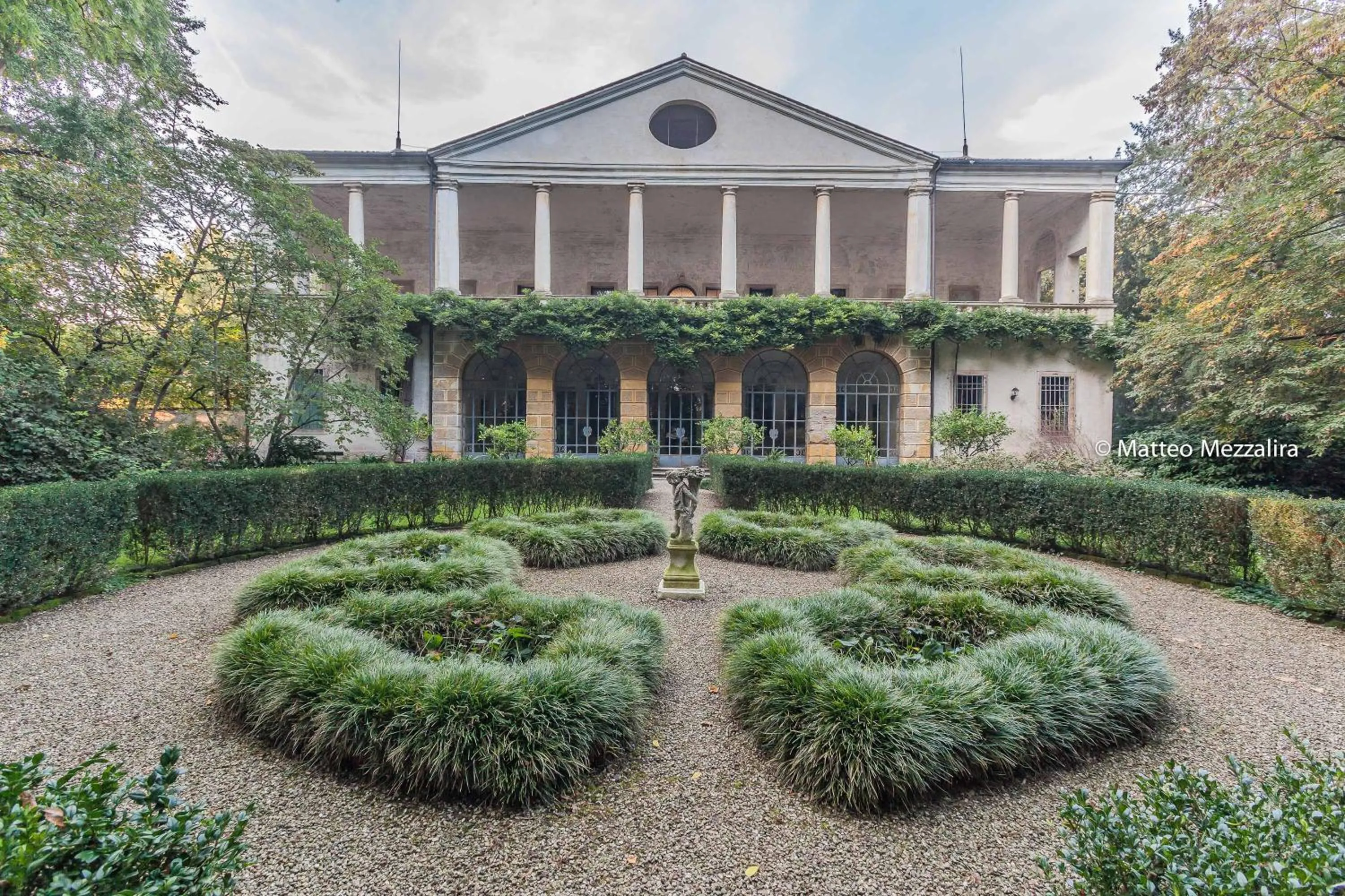 Property building in B&B Dal Viceré - Villa Mezzalira